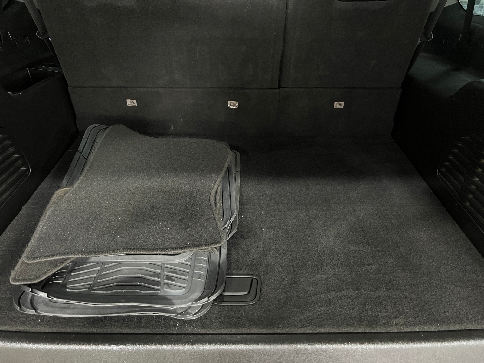 Thumbnail: 2019 Chevrolet Suburban - 6