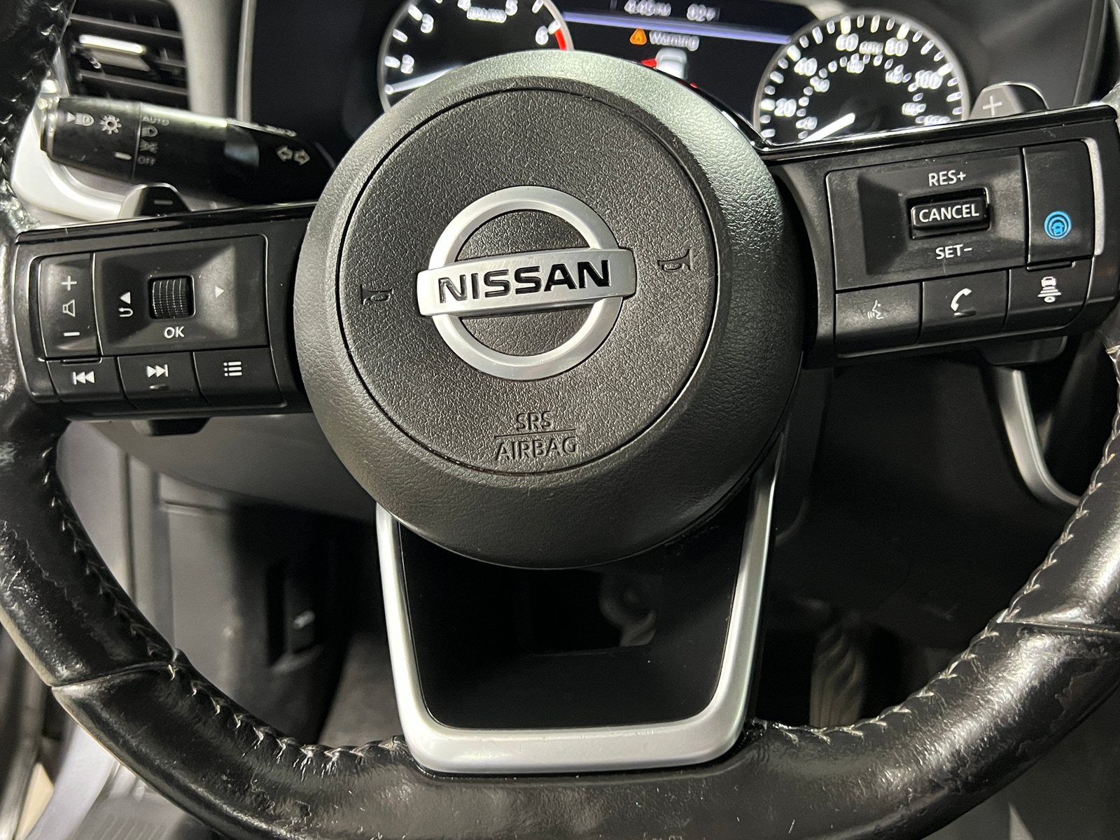 Thumbnail: 2021 Nissan Rogue - 4