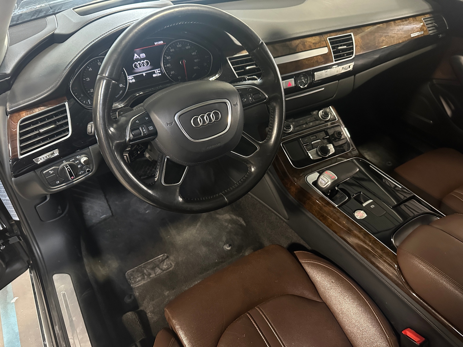 Thumbnail: 2015 Audi A8 - 2