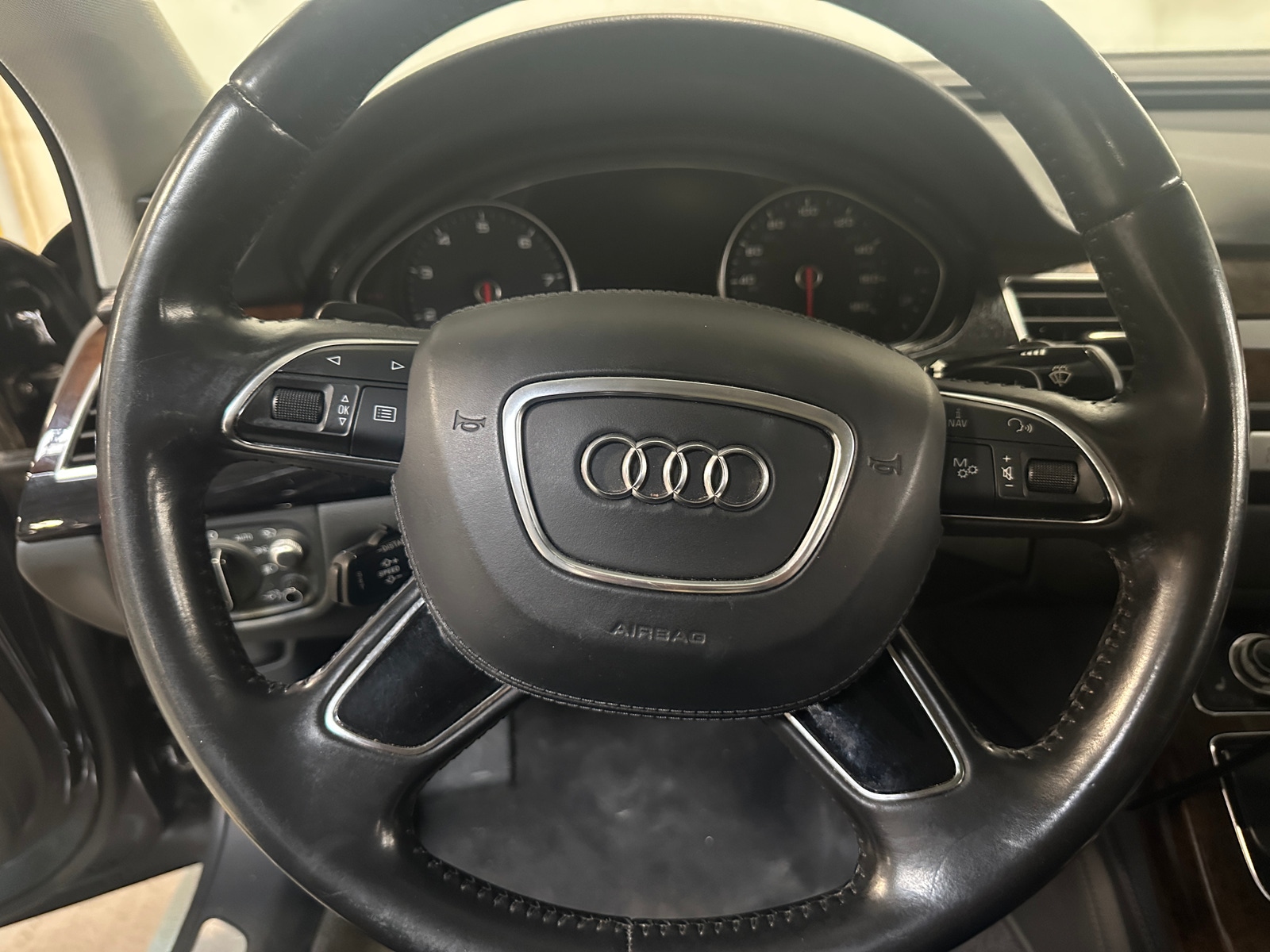 Thumbnail: 2015 Audi A8 - 4