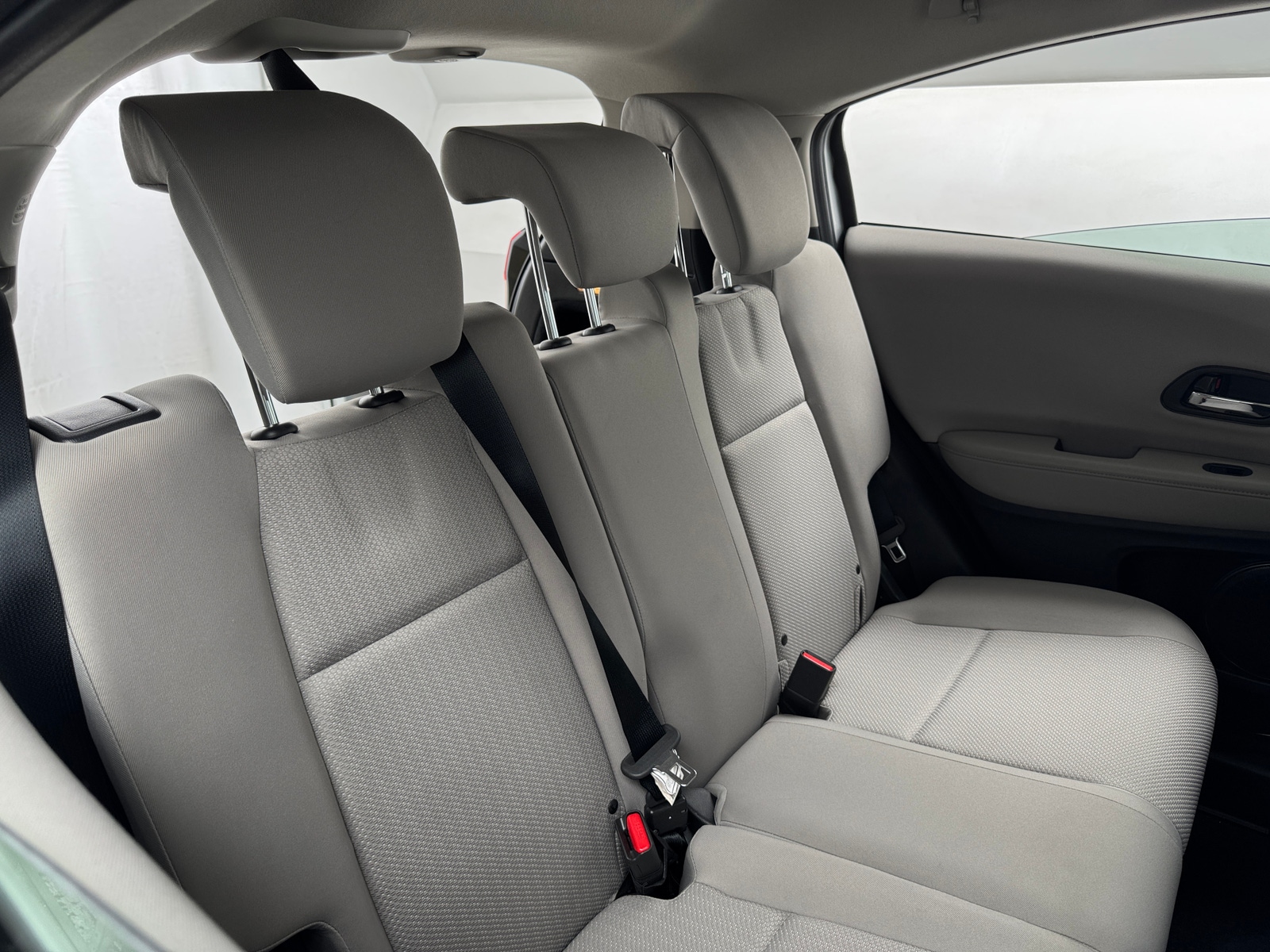 Thumbnail: 2016 Honda HR-V - 6
