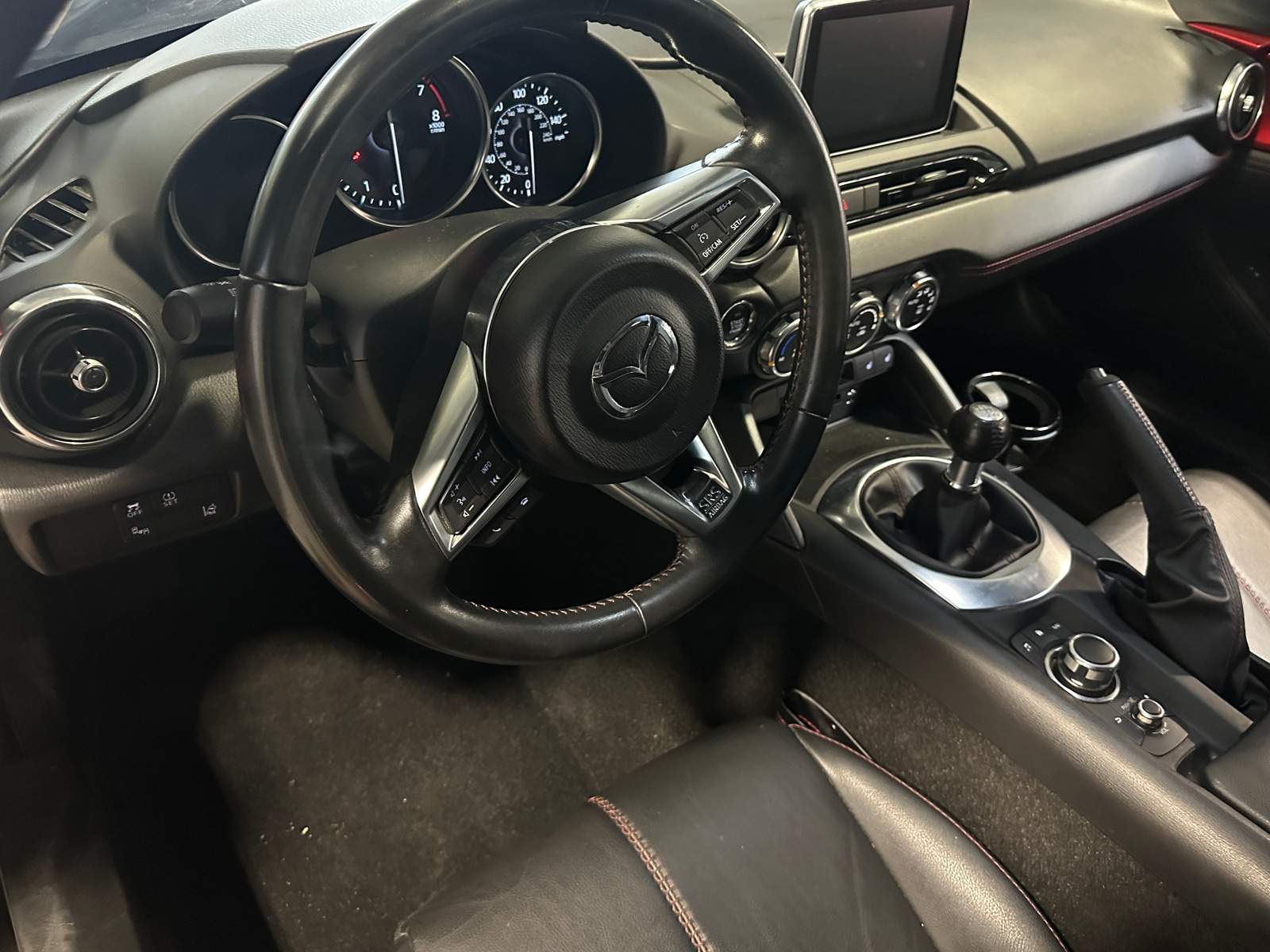 Thumbnail: 2017 Mazda MX-5 Miata - 2