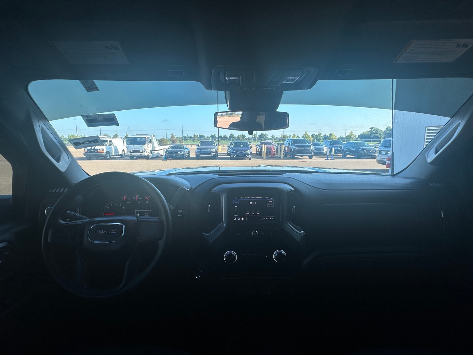 Thumbnail: 2024 GMC Sierra 2500 - 3