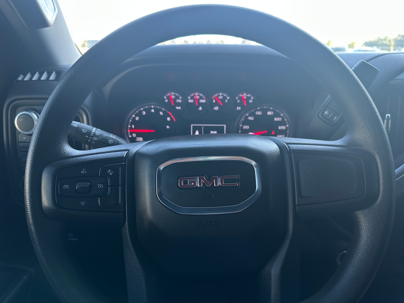 Thumbnail: 2024 GMC Sierra 2500 - 5