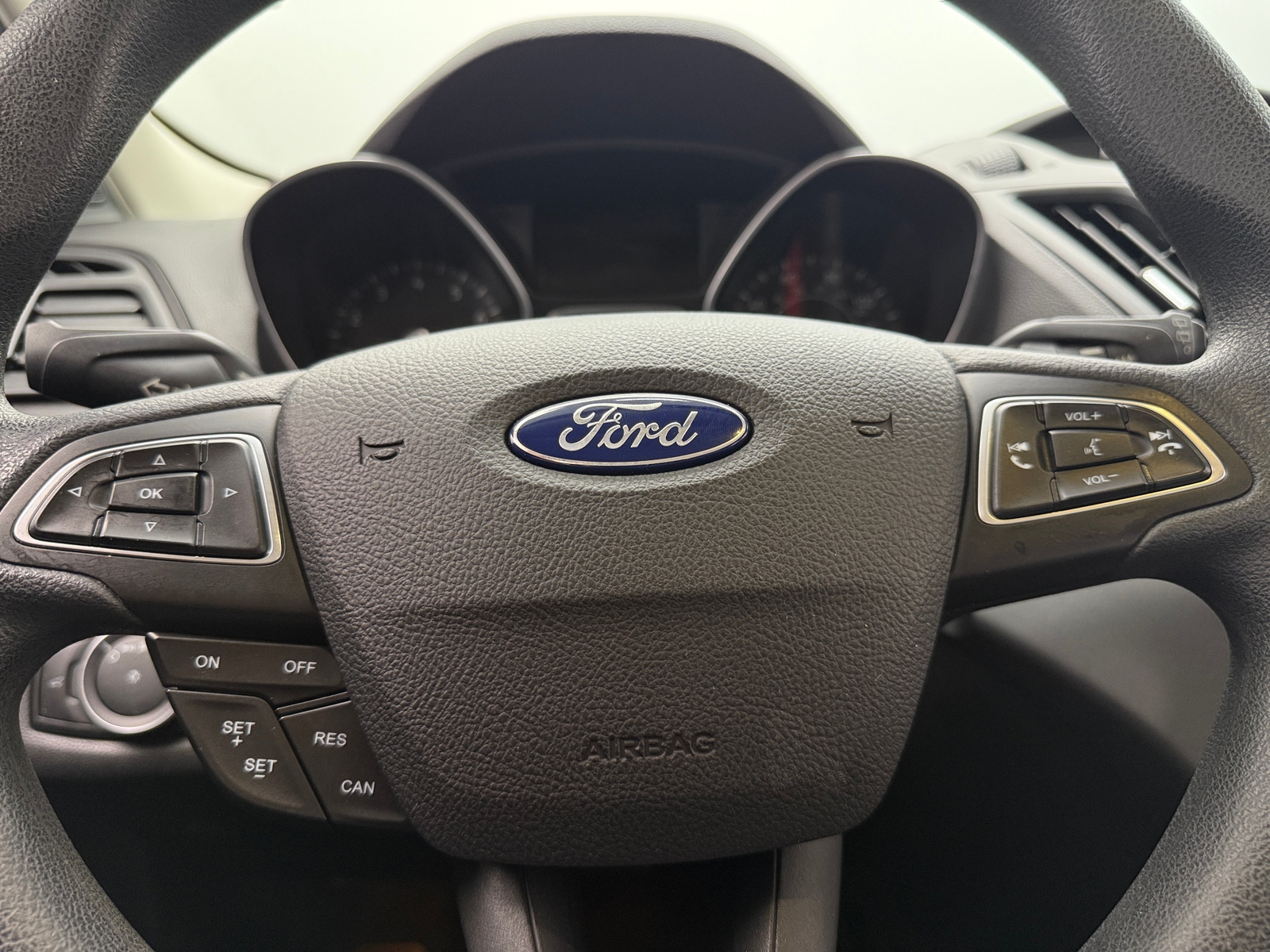 Thumbnail: 2017 Ford Escape - 5