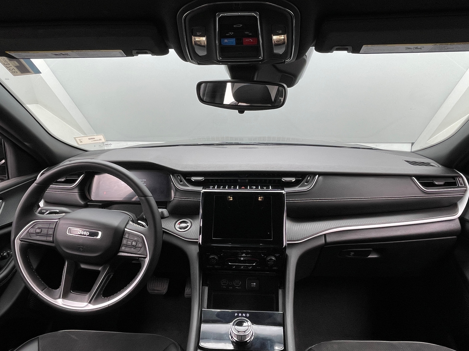 Thumbnail: 2024 Jeep Grand Cherokee L - 2
