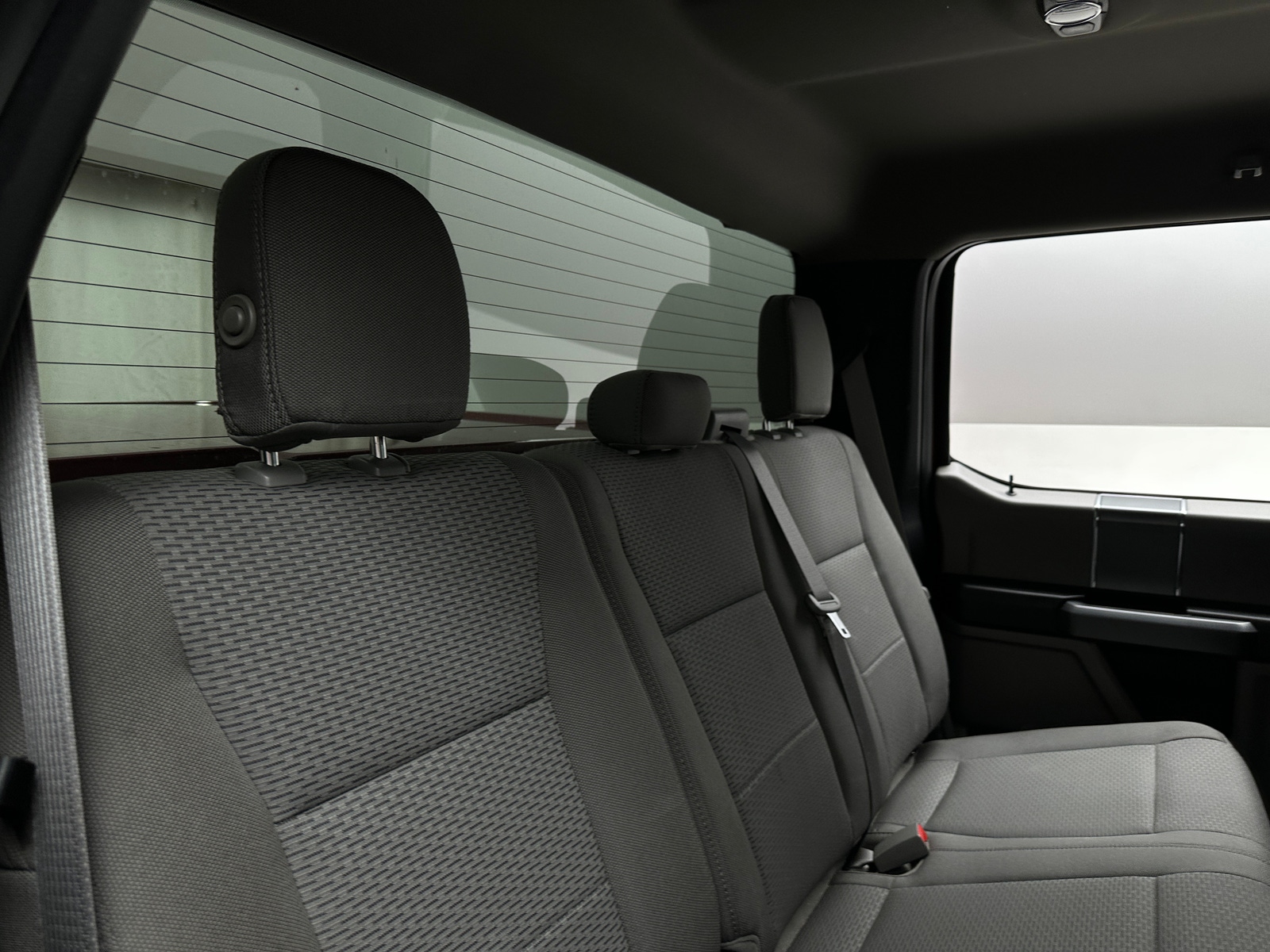 Thumbnail: 2018 Ford Econoline - 6