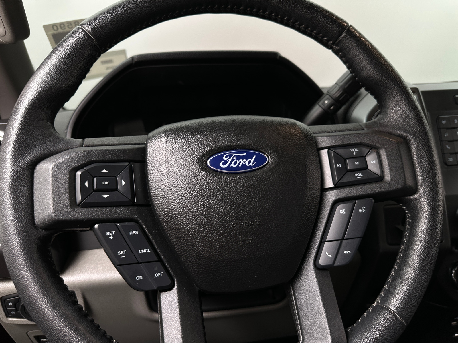 Thumbnail: 2018 Ford Econoline - 5