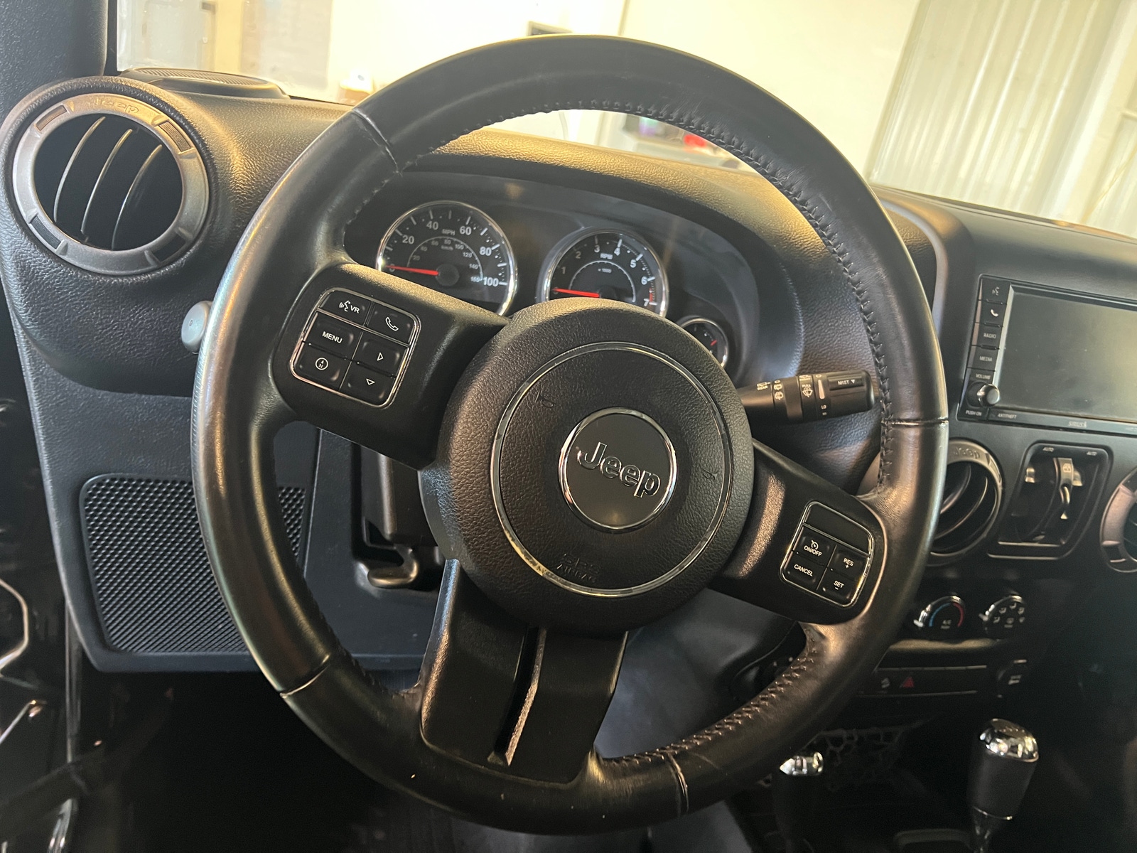 Thumbnail: 2016 Jeep Wrangler - 5