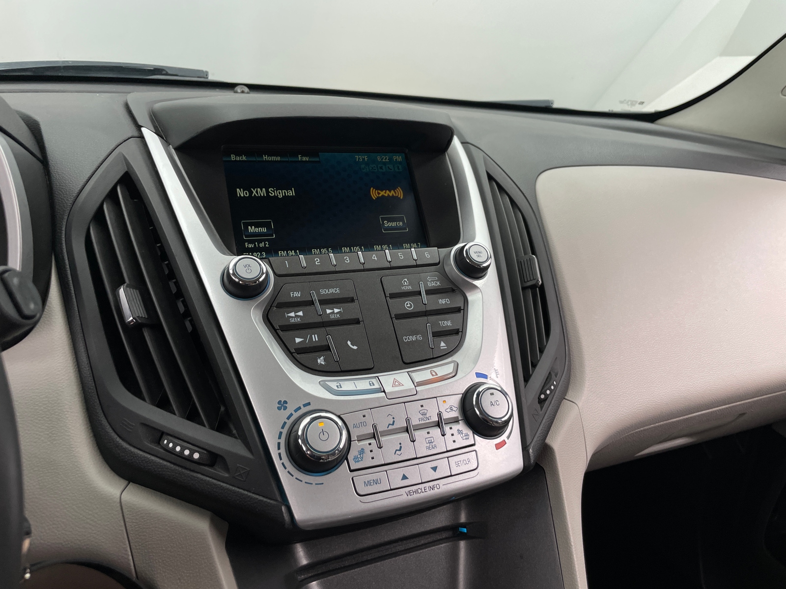 Thumbnail: 2015 Chevrolet Equinox - 4