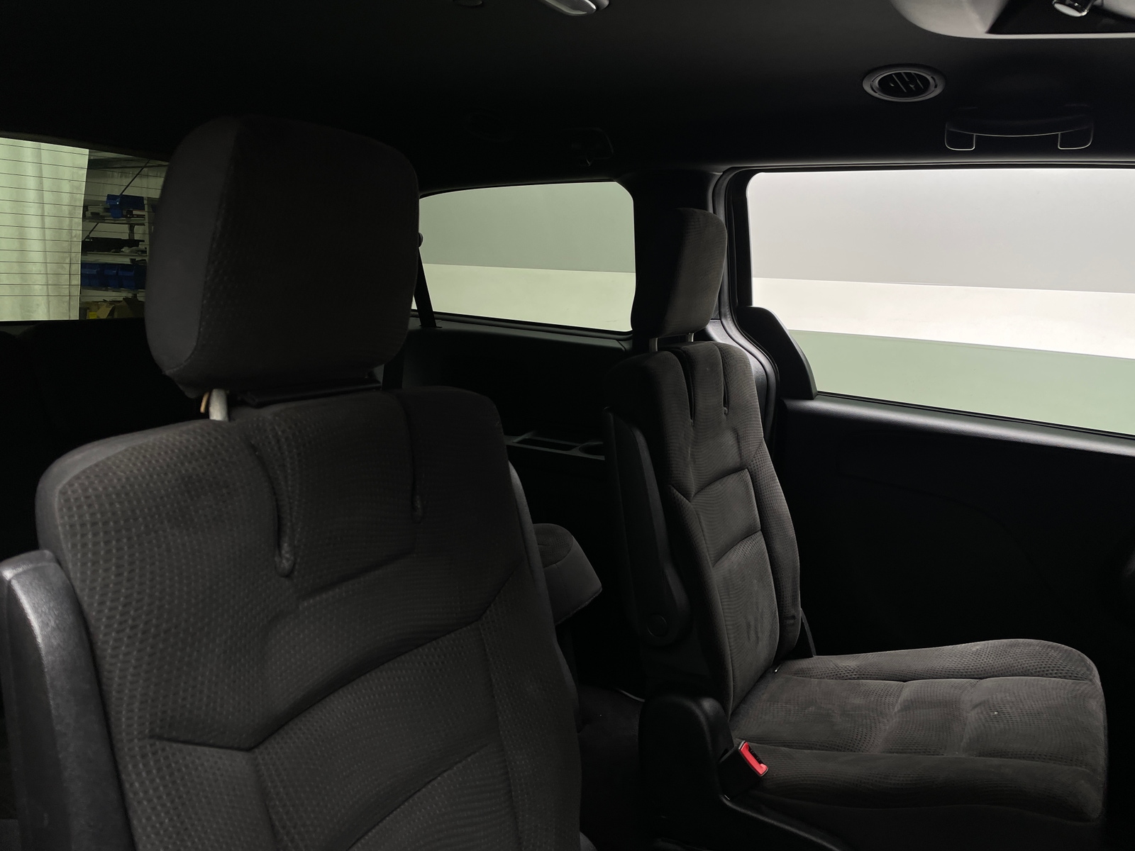 Thumbnail: 2017 Dodge Grand Caravan - 6