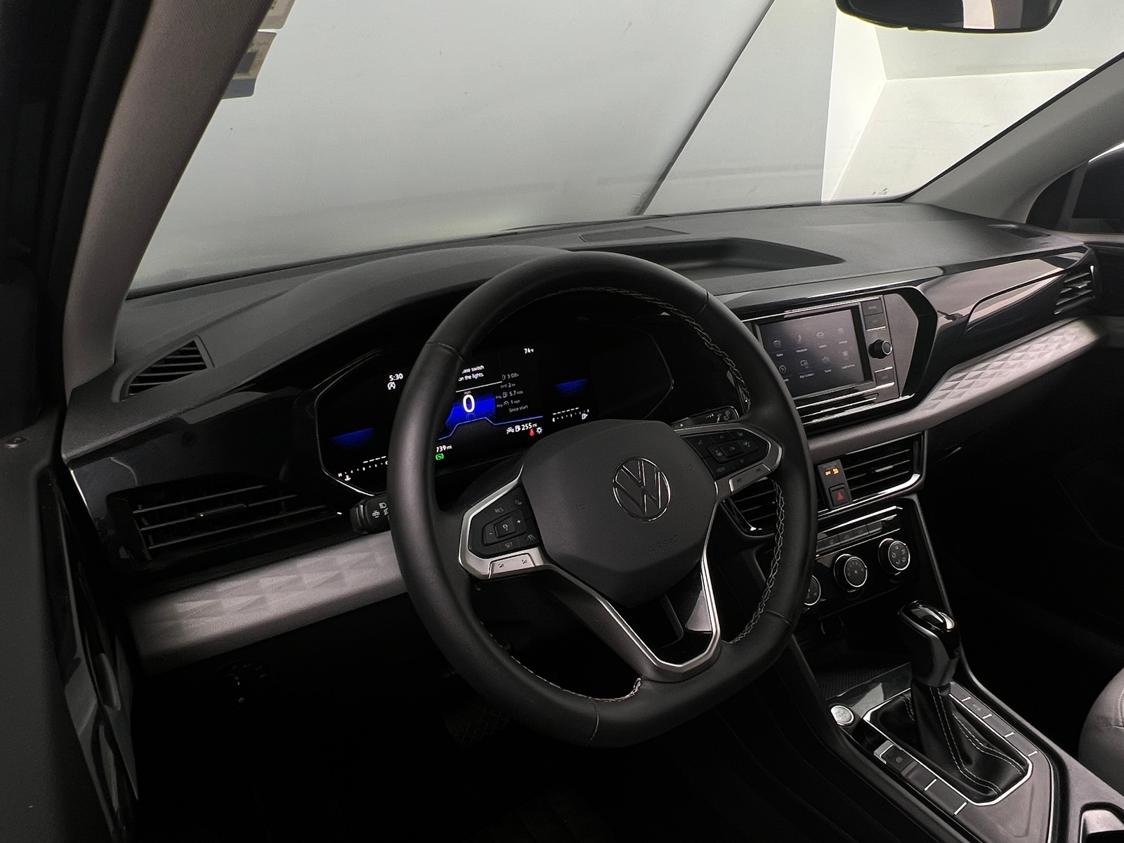 Thumbnail: 2024 Volkswagen Taos - 3