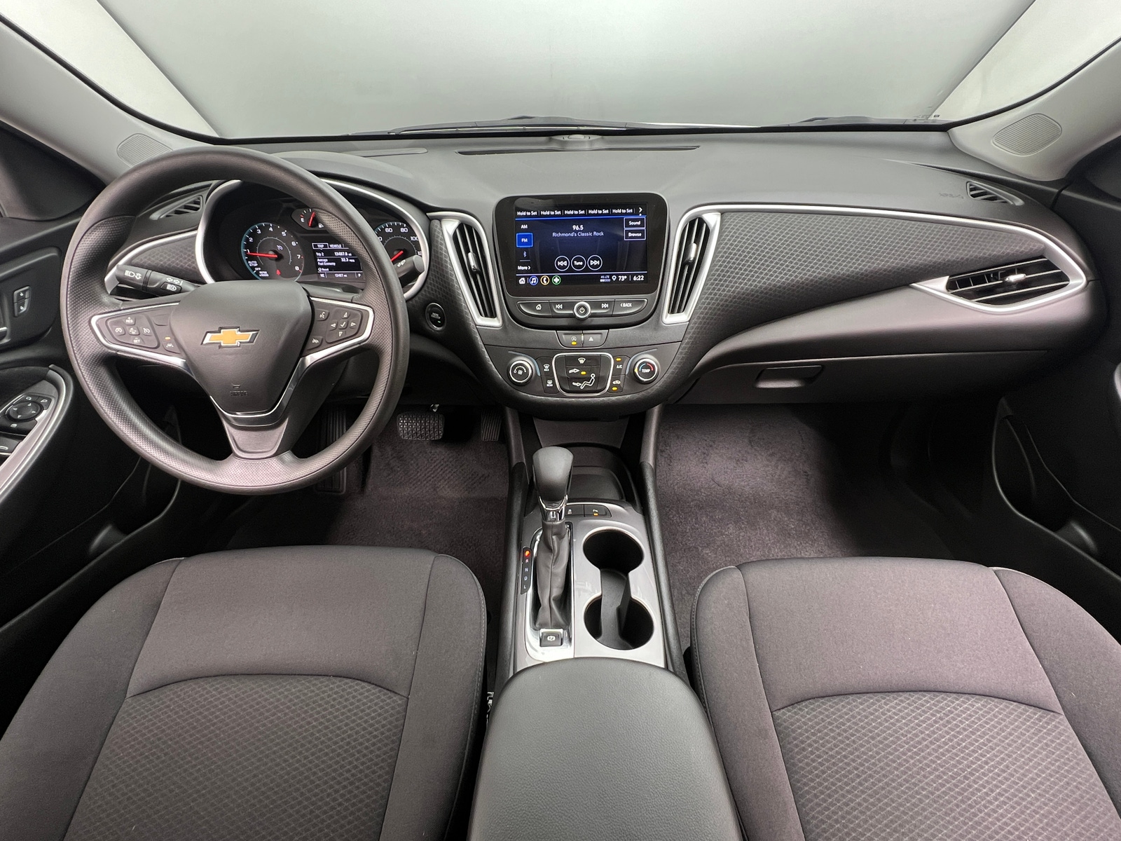 Thumbnail: 2024 Chevrolet Malibu - 3