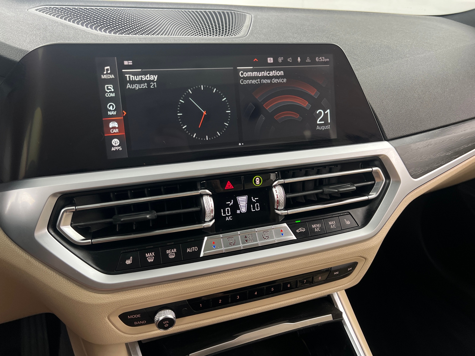 Thumbnail: 2019 BMW 3 Series - 3