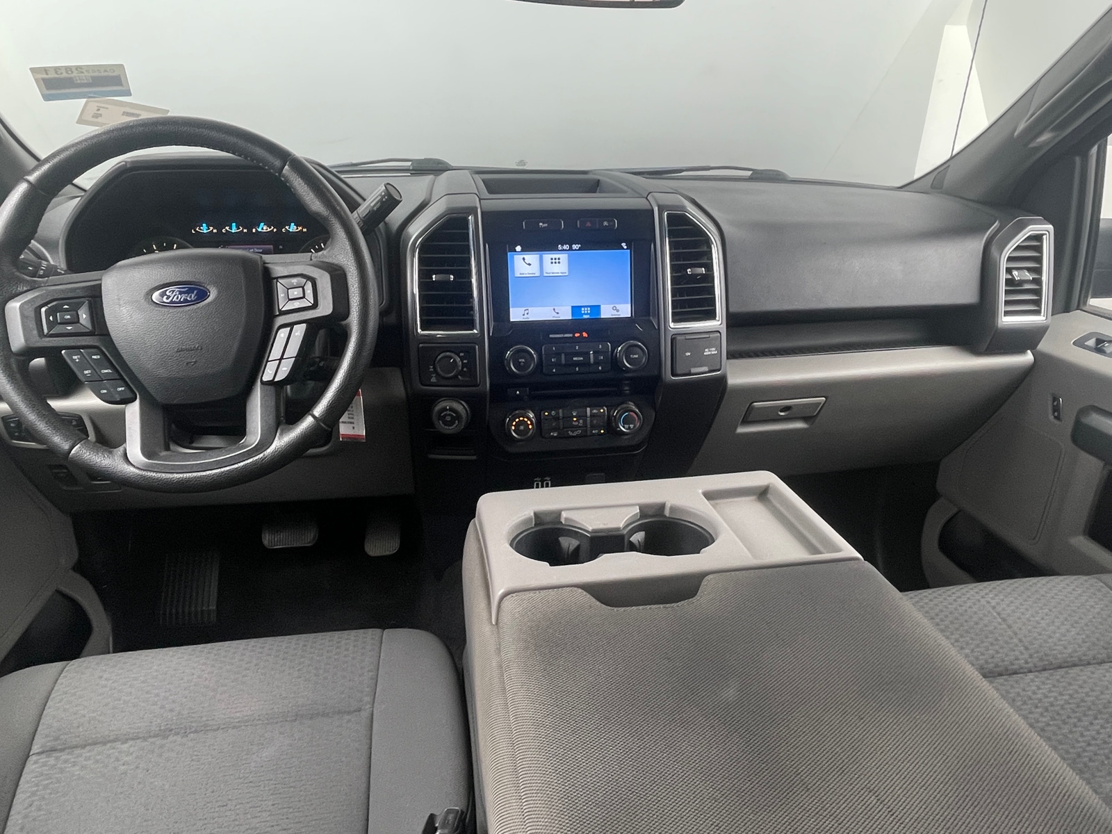 Thumbnail: 2016 Ford Econoline - 3