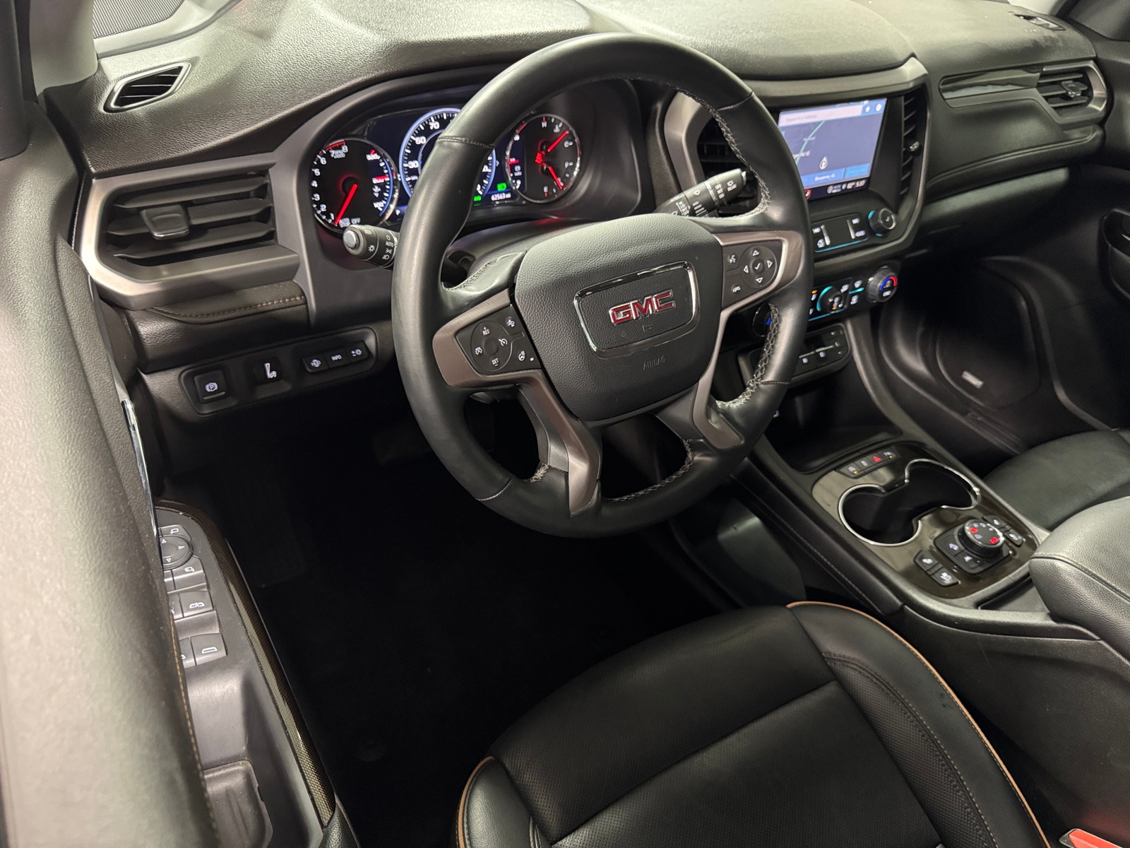 Thumbnail: 2023 GMC Acadia - 2
