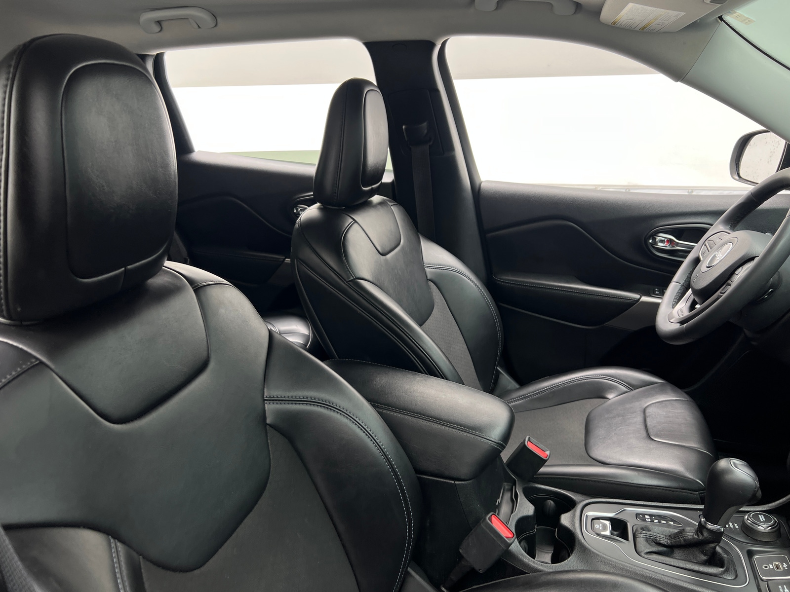Thumbnail: 2020 Jeep Cherokee - 2