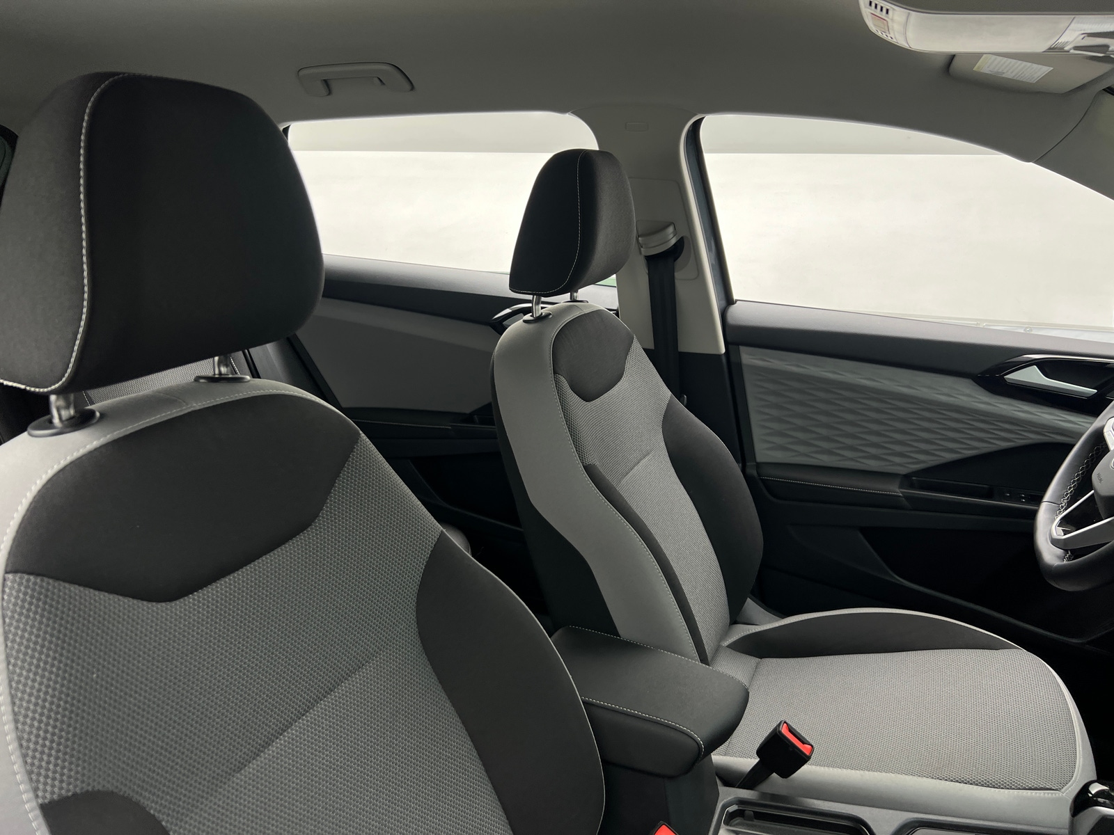 Thumbnail: 2024 Volkswagen Taos - 2
