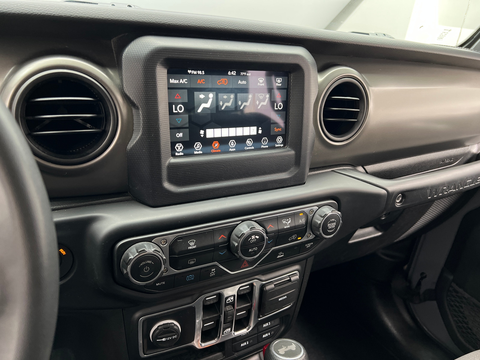Thumbnail: 2023 Jeep Wrangler - 4