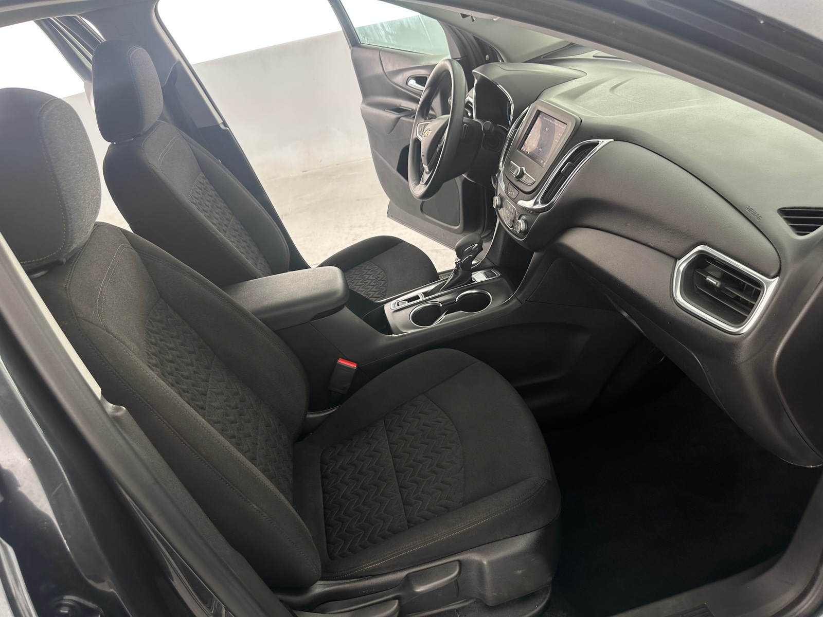 Thumbnail: 2023 Chevrolet Equinox - 2