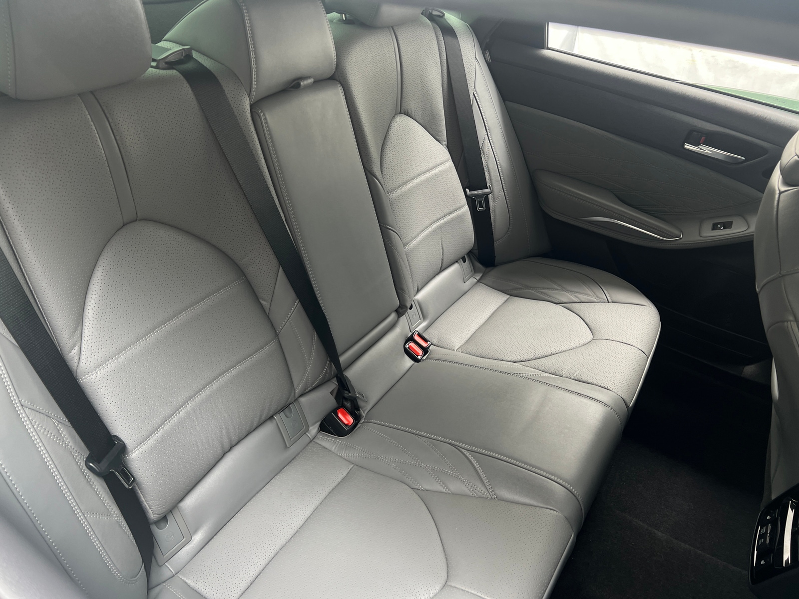 Thumbnail: 2022 Toyota Avalon - 5