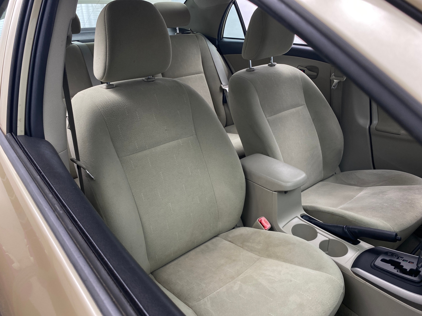 Thumbnail: 2013 Toyota Corolla - 2