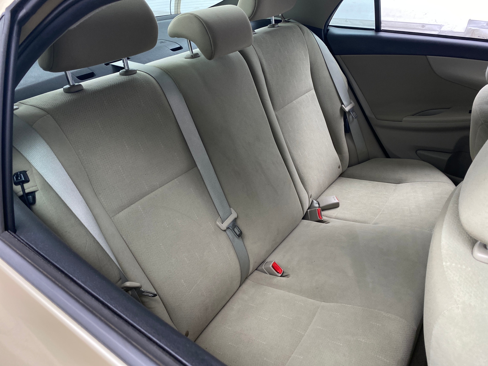 Thumbnail: 2013 Toyota Corolla - 6