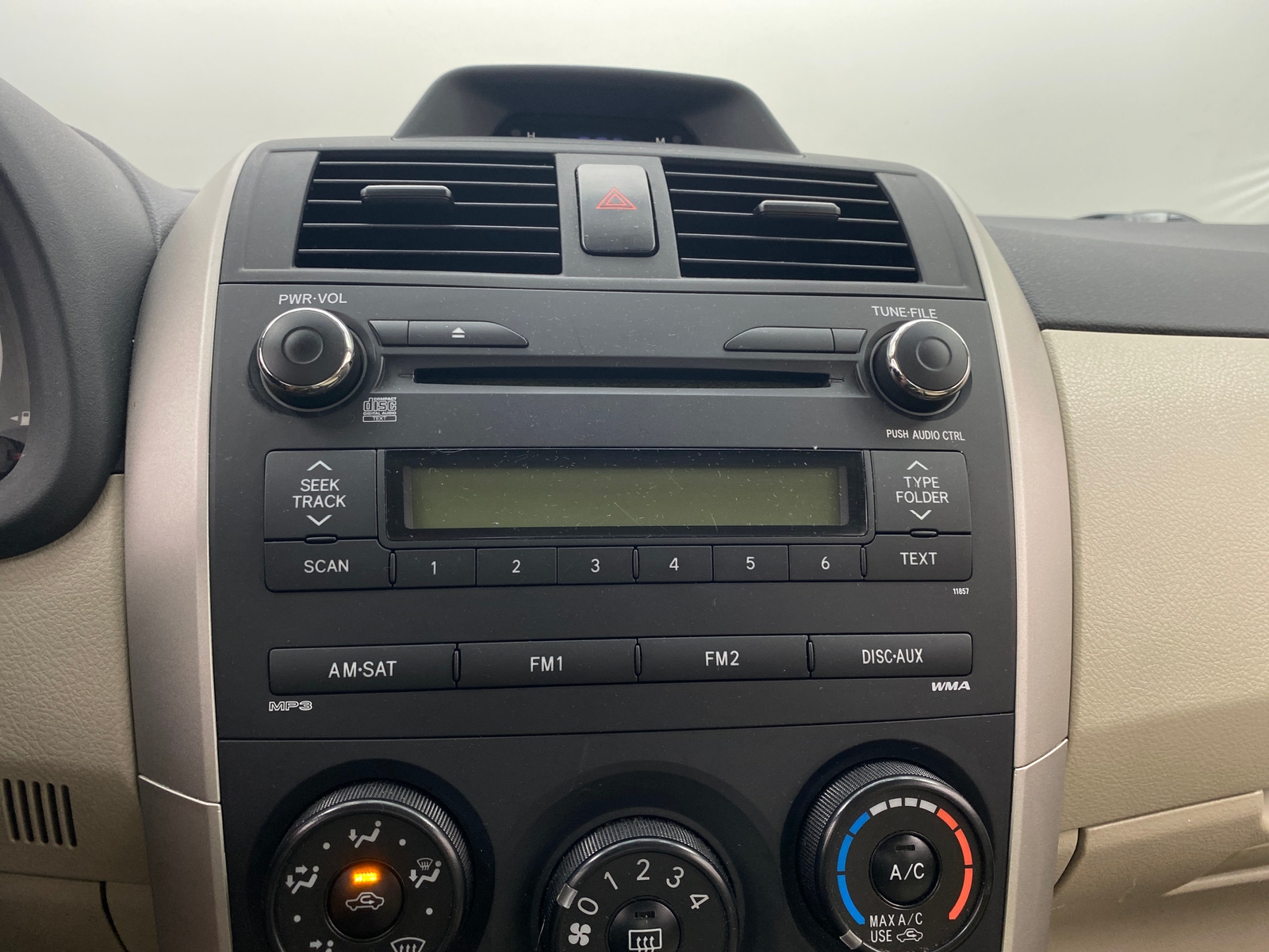 Thumbnail: 2013 Toyota Corolla - 4