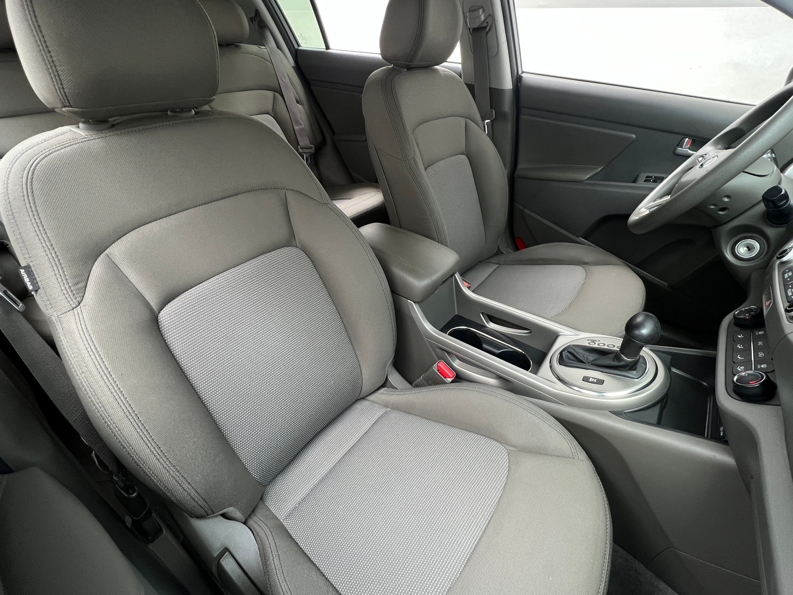Thumbnail: 2016 Kia Sportage - 2