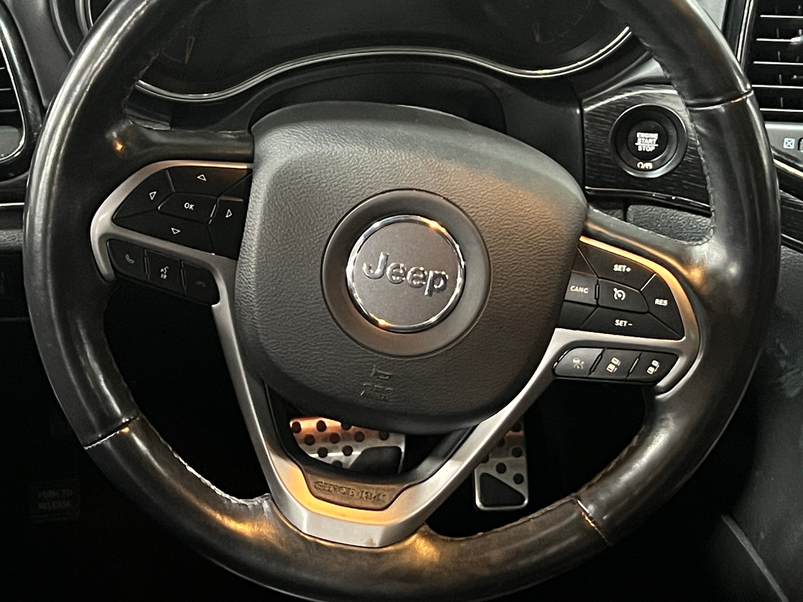 Thumbnail: 2019 Jeep Grand Cherokee - 4