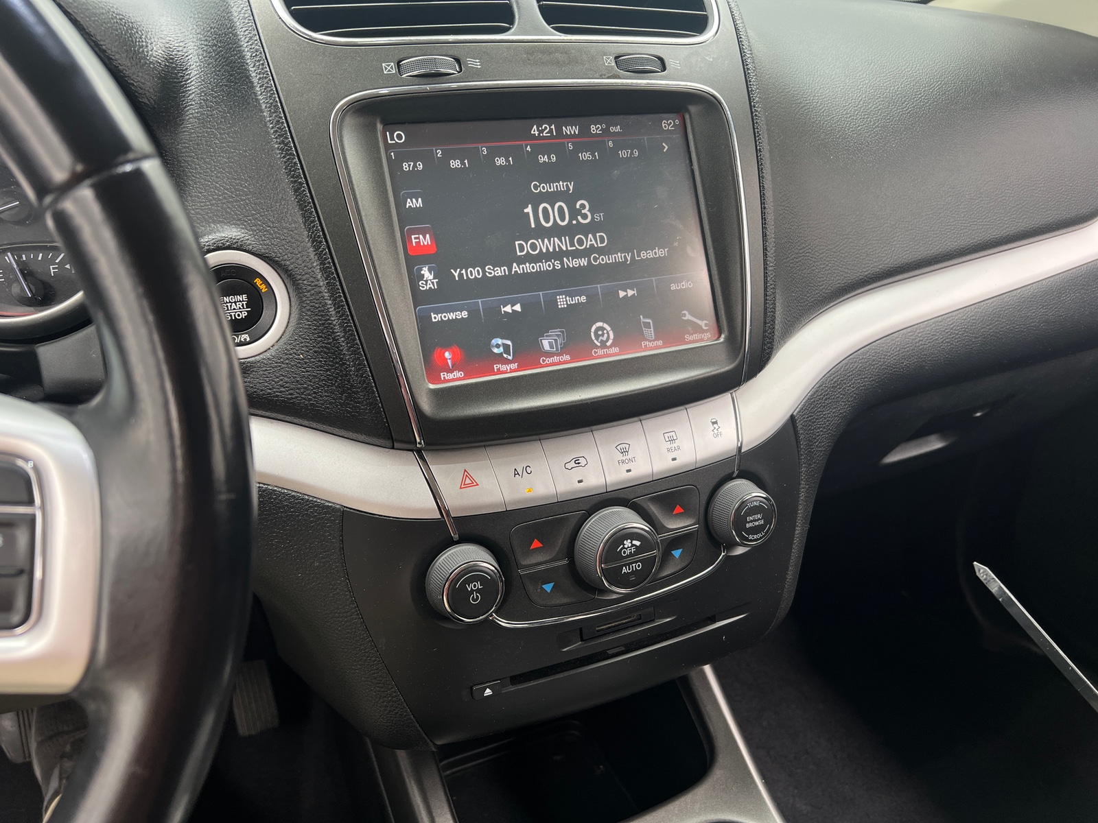 Thumbnail: 2019 Dodge Journey - 4