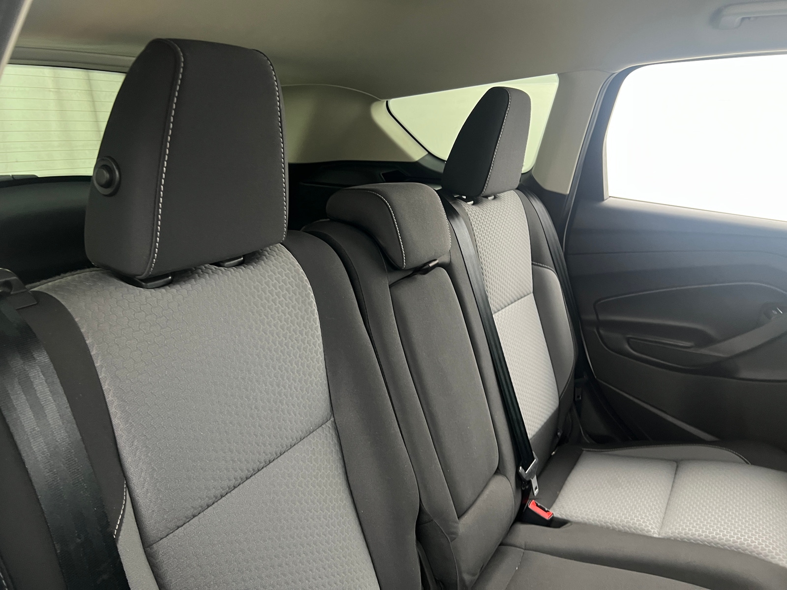 Thumbnail: 2017 Ford Escape - 6