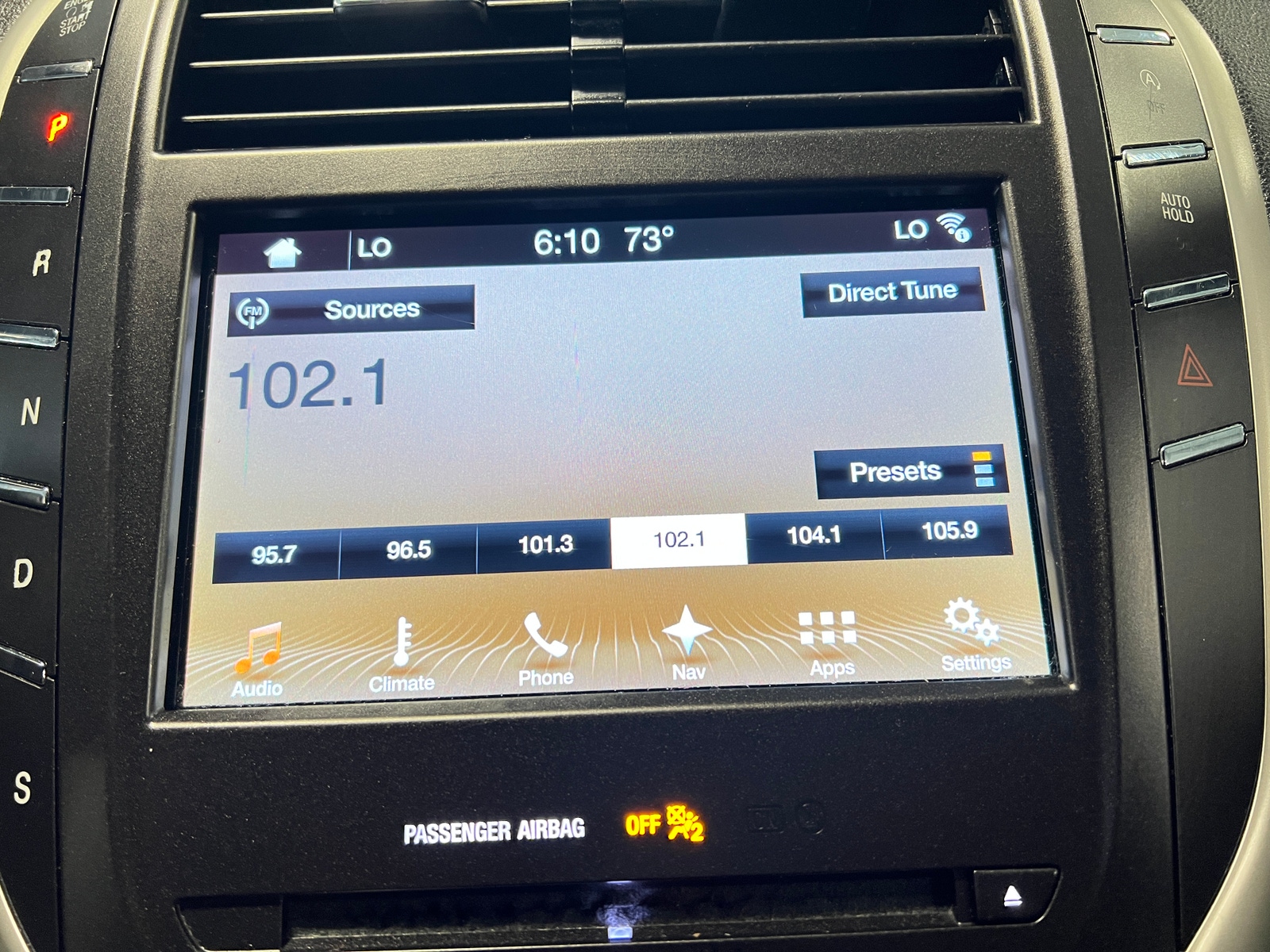 Thumbnail: 2017 Lincoln MKC - 3