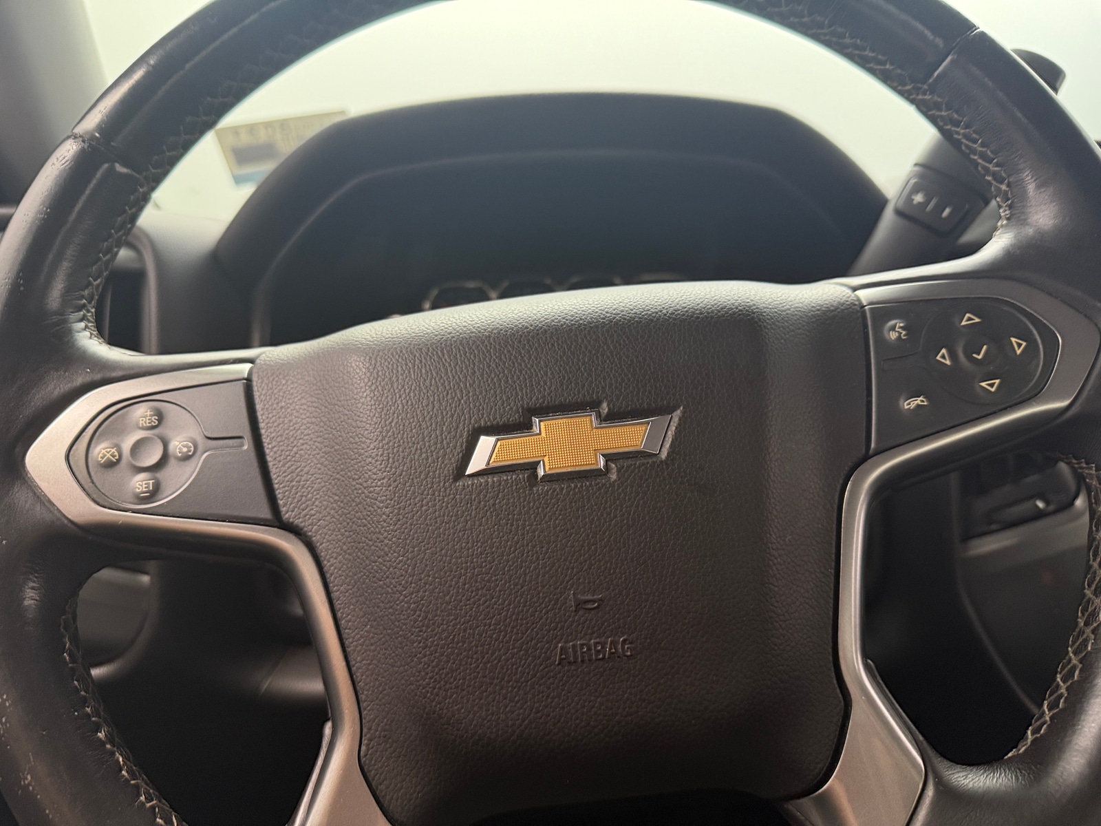 Thumbnail: 2015 Chevrolet Silverado 1500 - 5