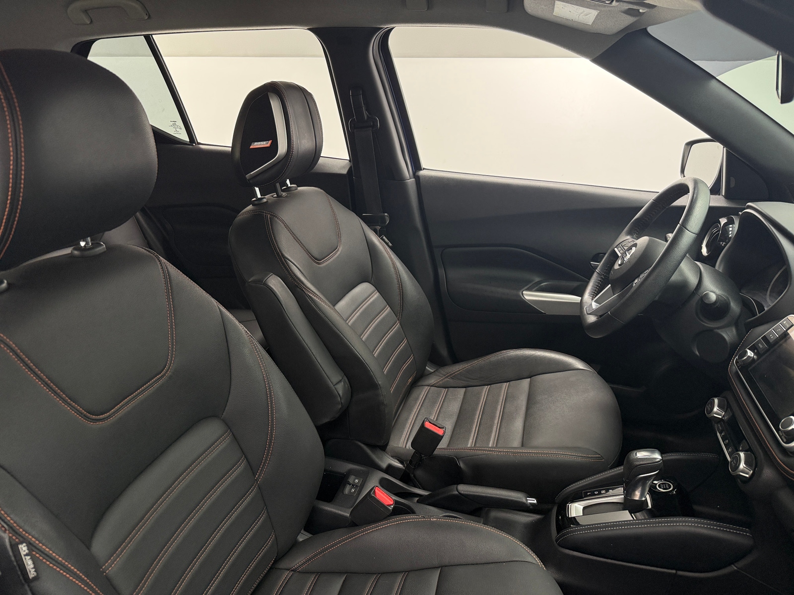Thumbnail: 2019 Nissan Kicks - 2