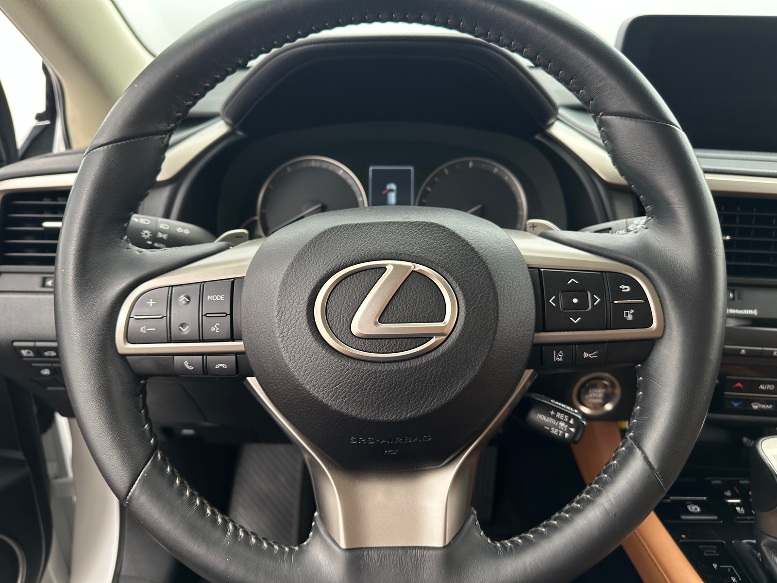 Thumbnail: 2021 Lexus RX - 4