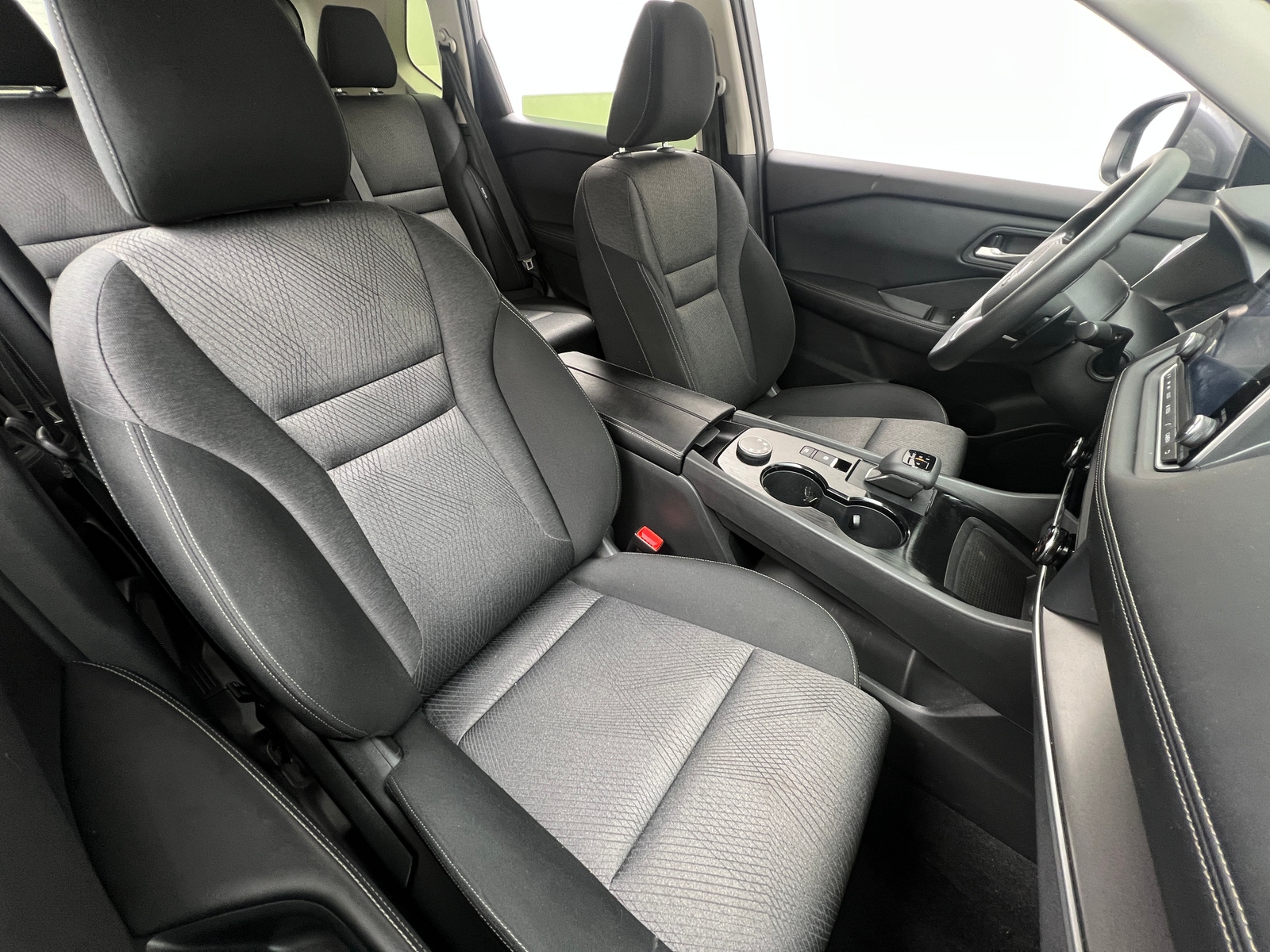 Thumbnail: 2024 Nissan Rogue - 2