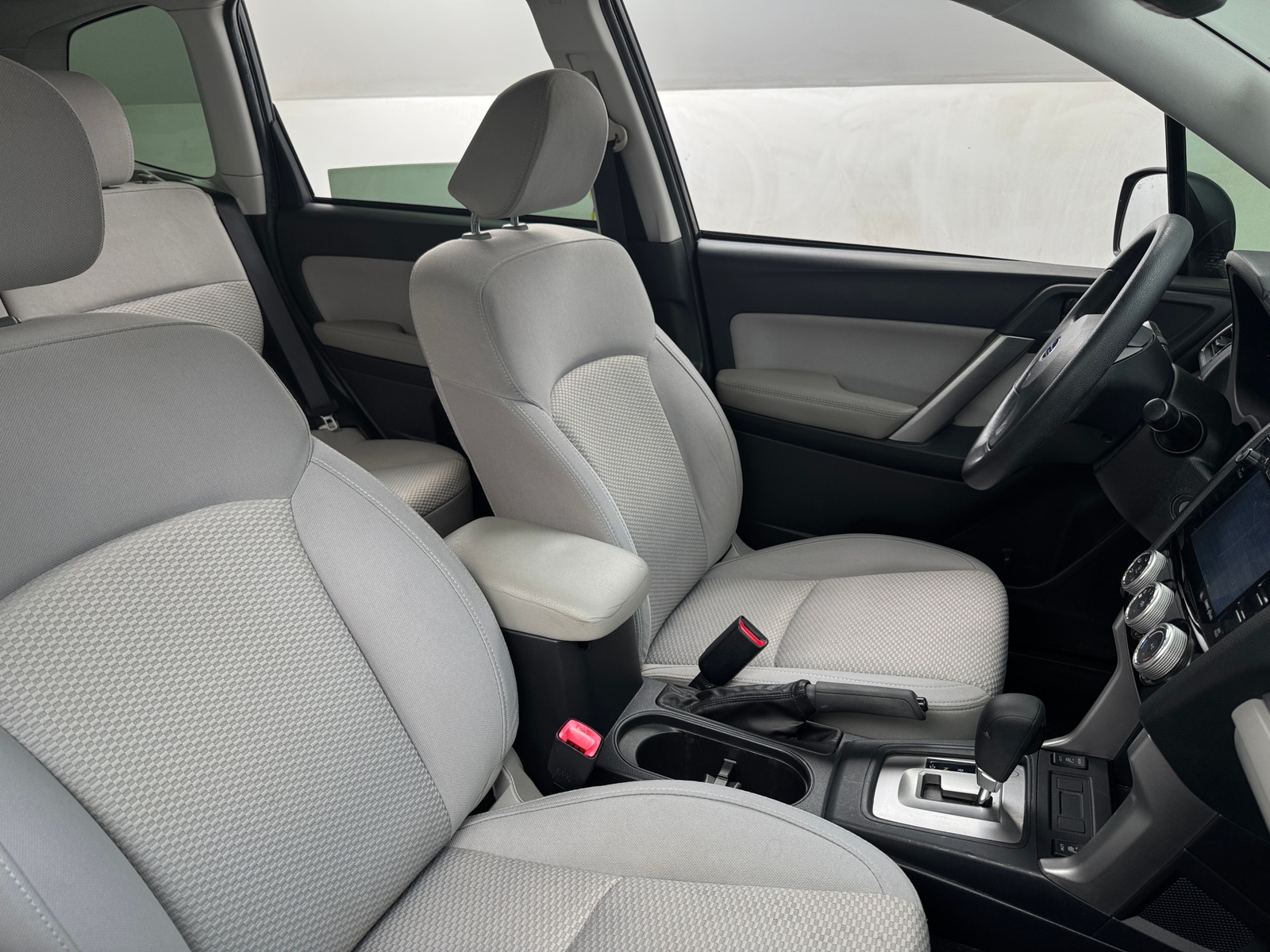 Thumbnail: 2016 Subaru Forester - 2