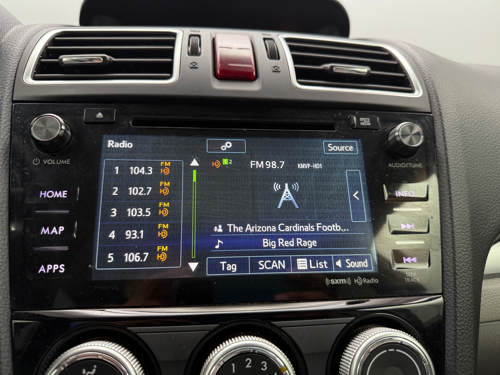 Thumbnail: 2016 Subaru Forester - 4