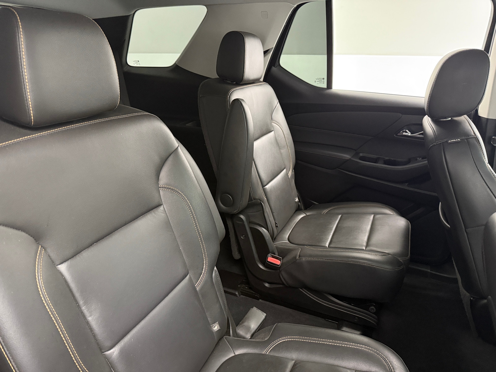 Thumbnail: 2021 Chevrolet Traverse - 5