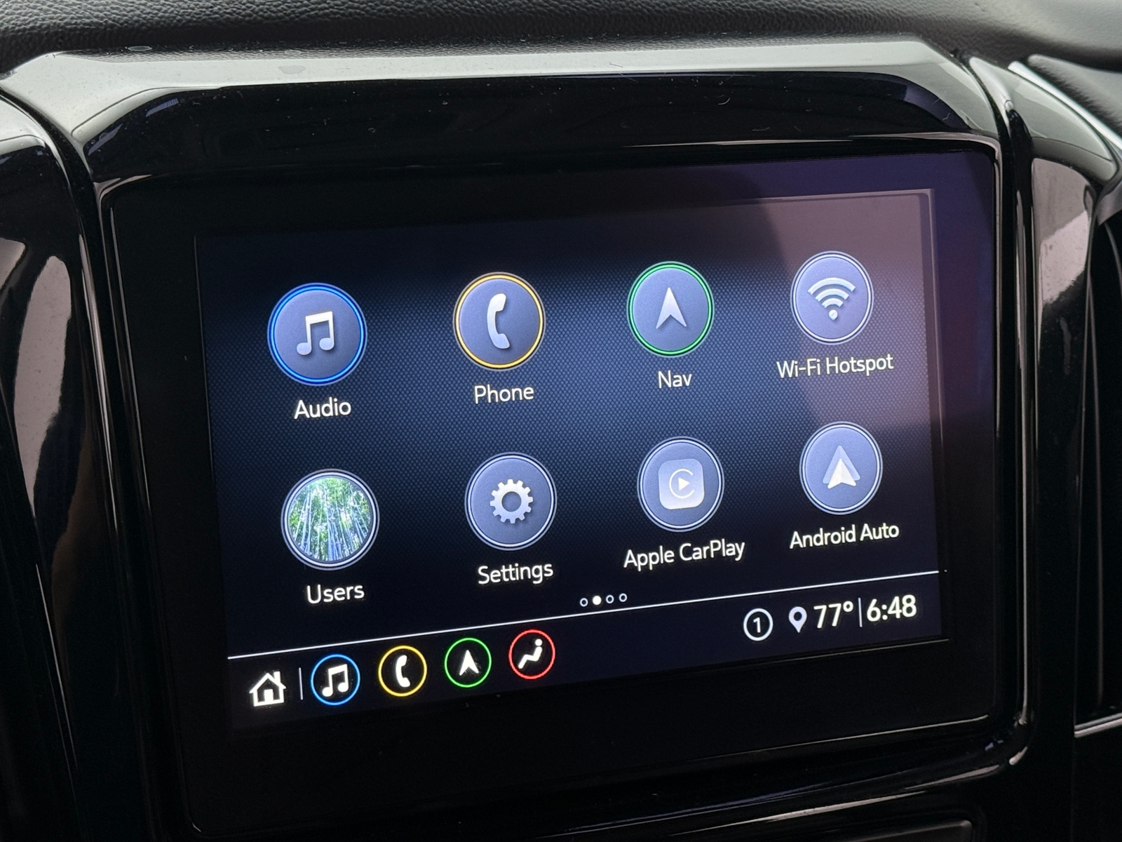 Thumbnail: 2021 Chevrolet Traverse - 3