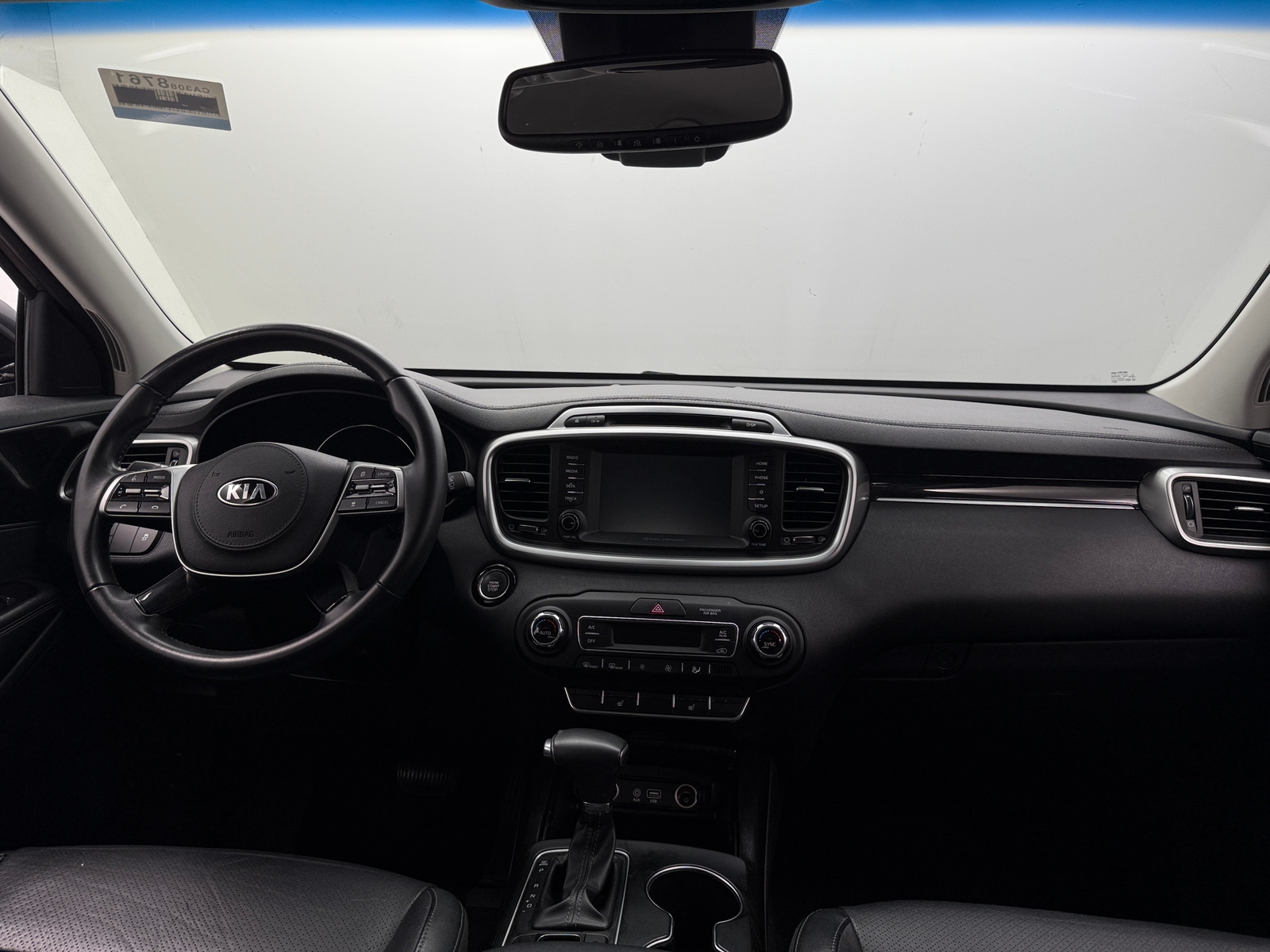 Thumbnail: 2019 Kia Sorento - 2