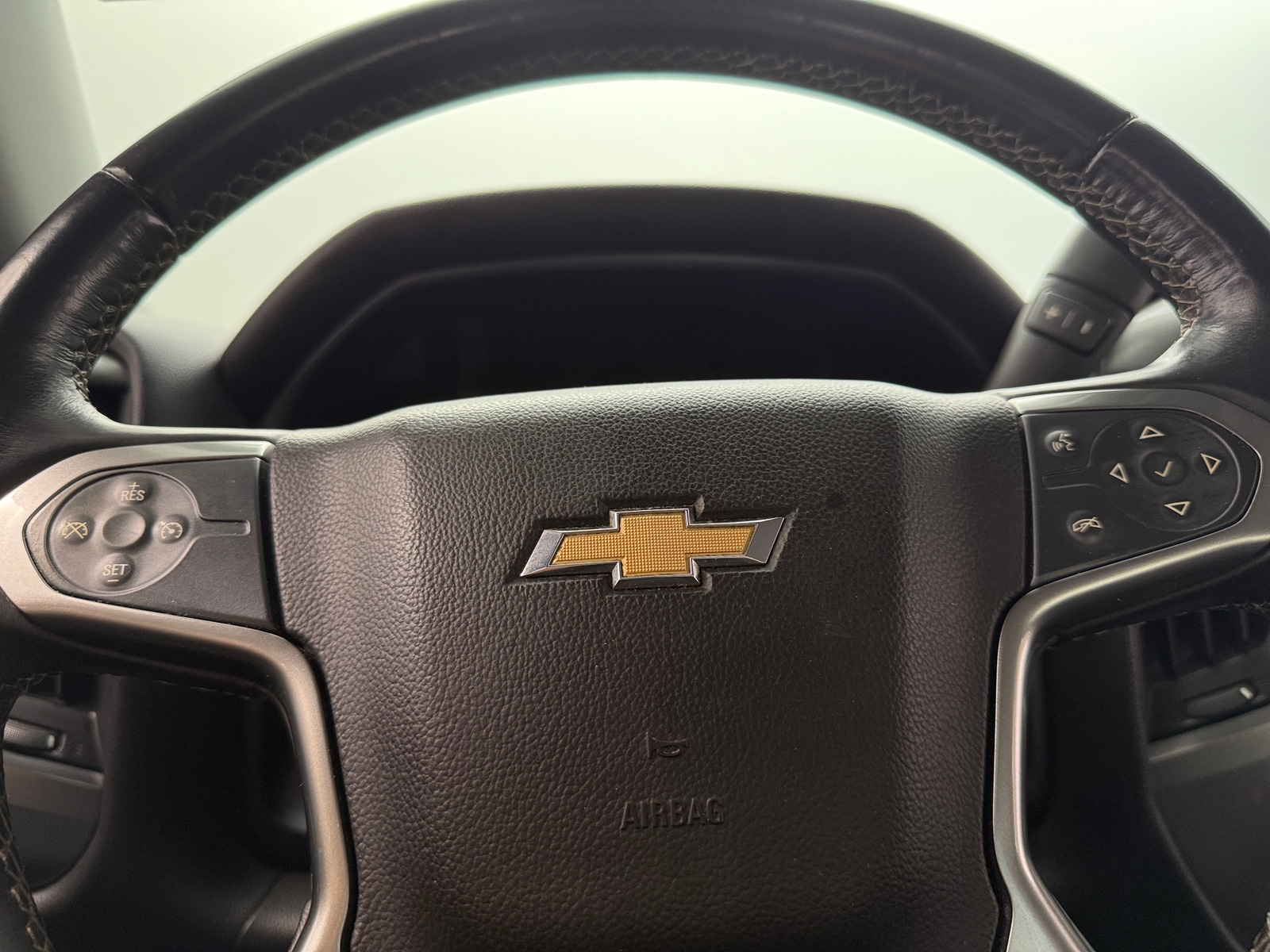 Thumbnail: 2015 Chevrolet Silverado 1500 - 5