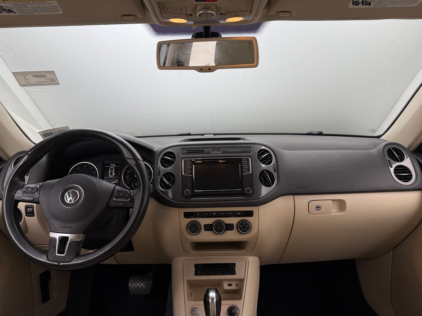 Thumbnail: 2017 Volkswagen Tiguan - 2