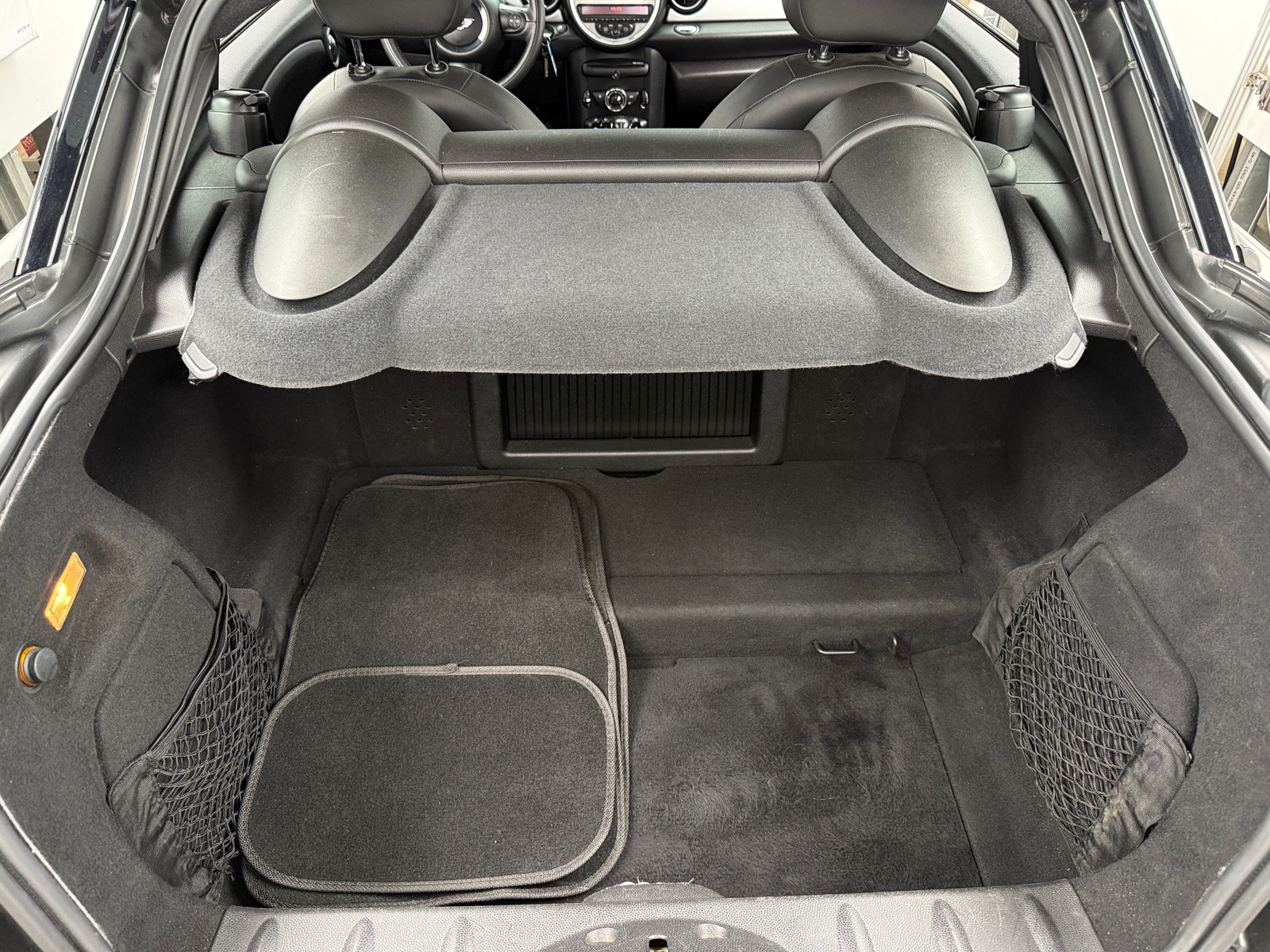Thumbnail: 2012 MINI Cooper Coupe - 4