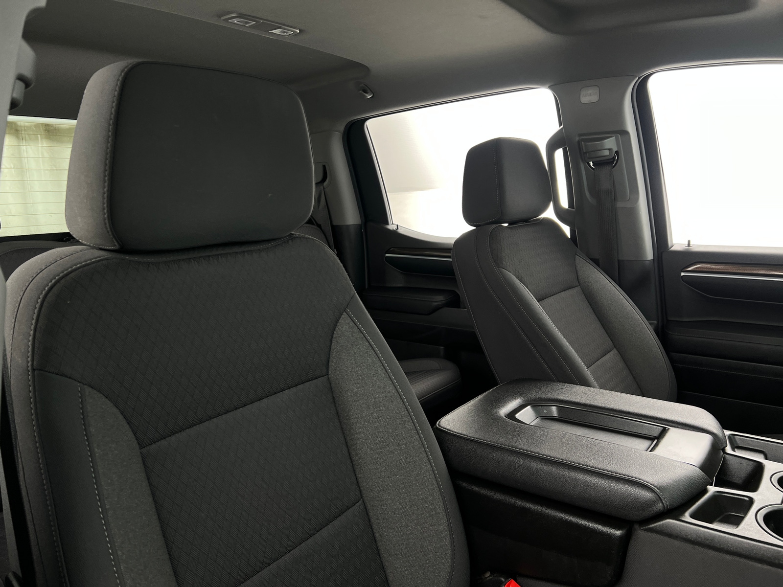 Thumbnail: 2022 Chevrolet Silverado 1500 - 2