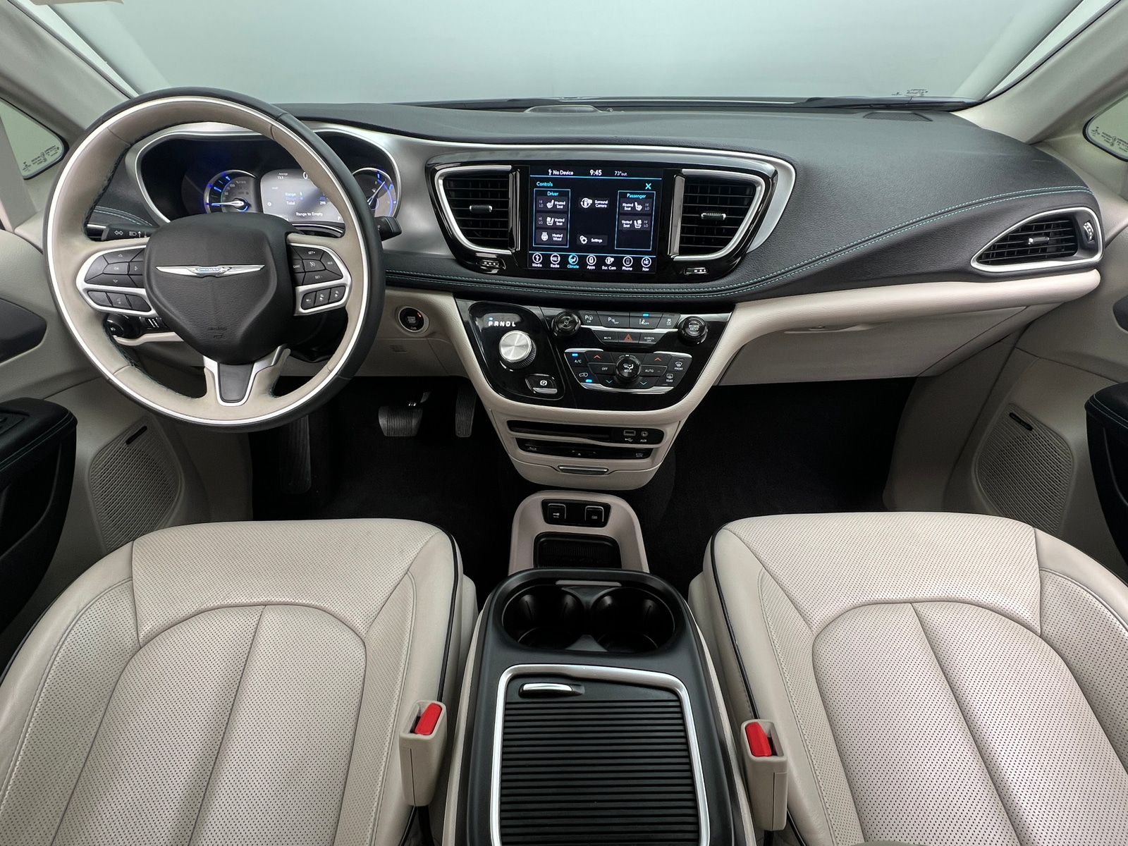 Thumbnail: 2018 Chrysler Pacifica - 2