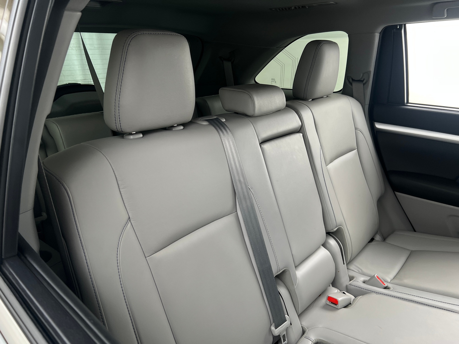 Thumbnail: 2019 Toyota Highlander - 5