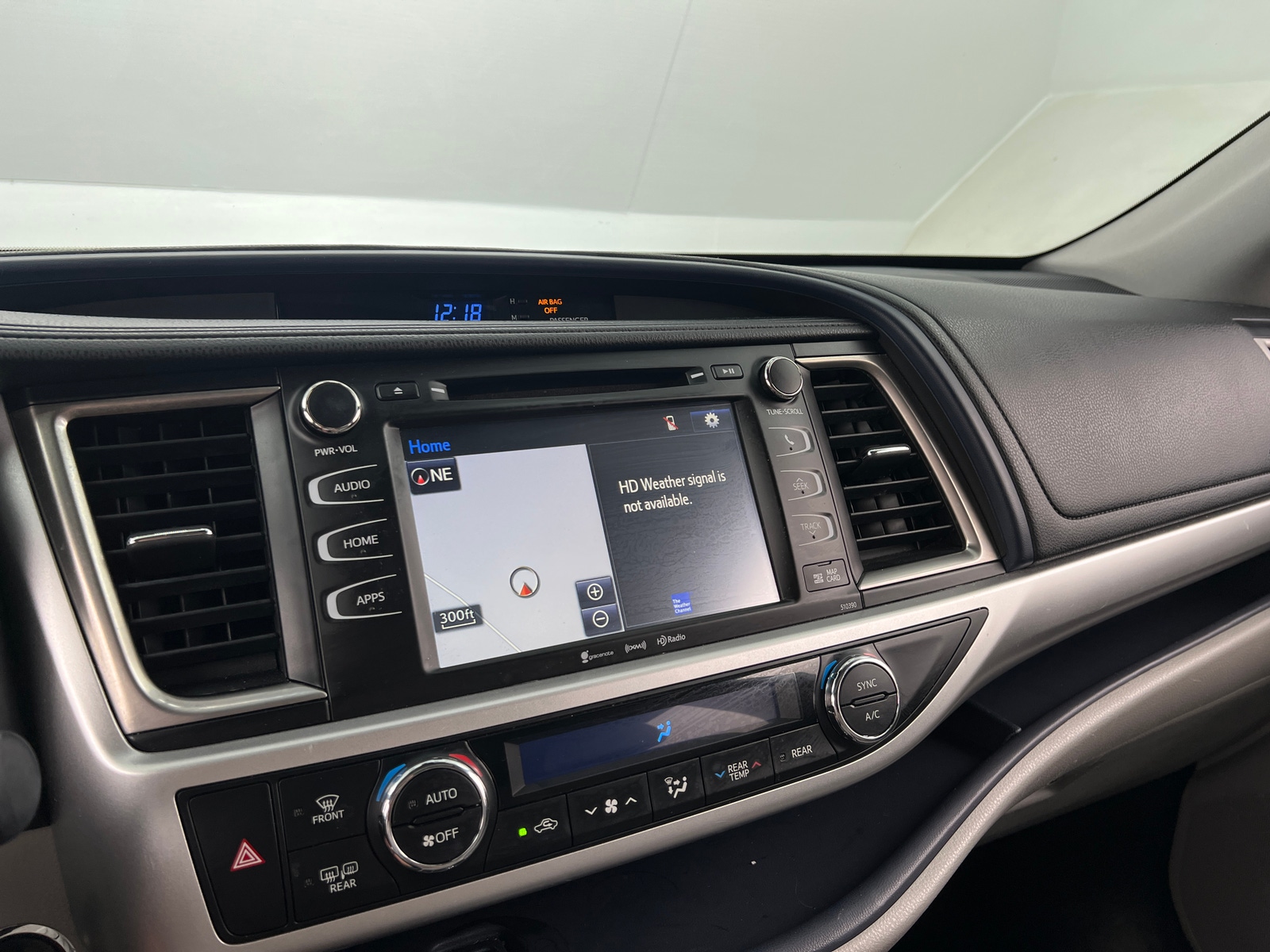 Thumbnail: 2019 Toyota Highlander - 3