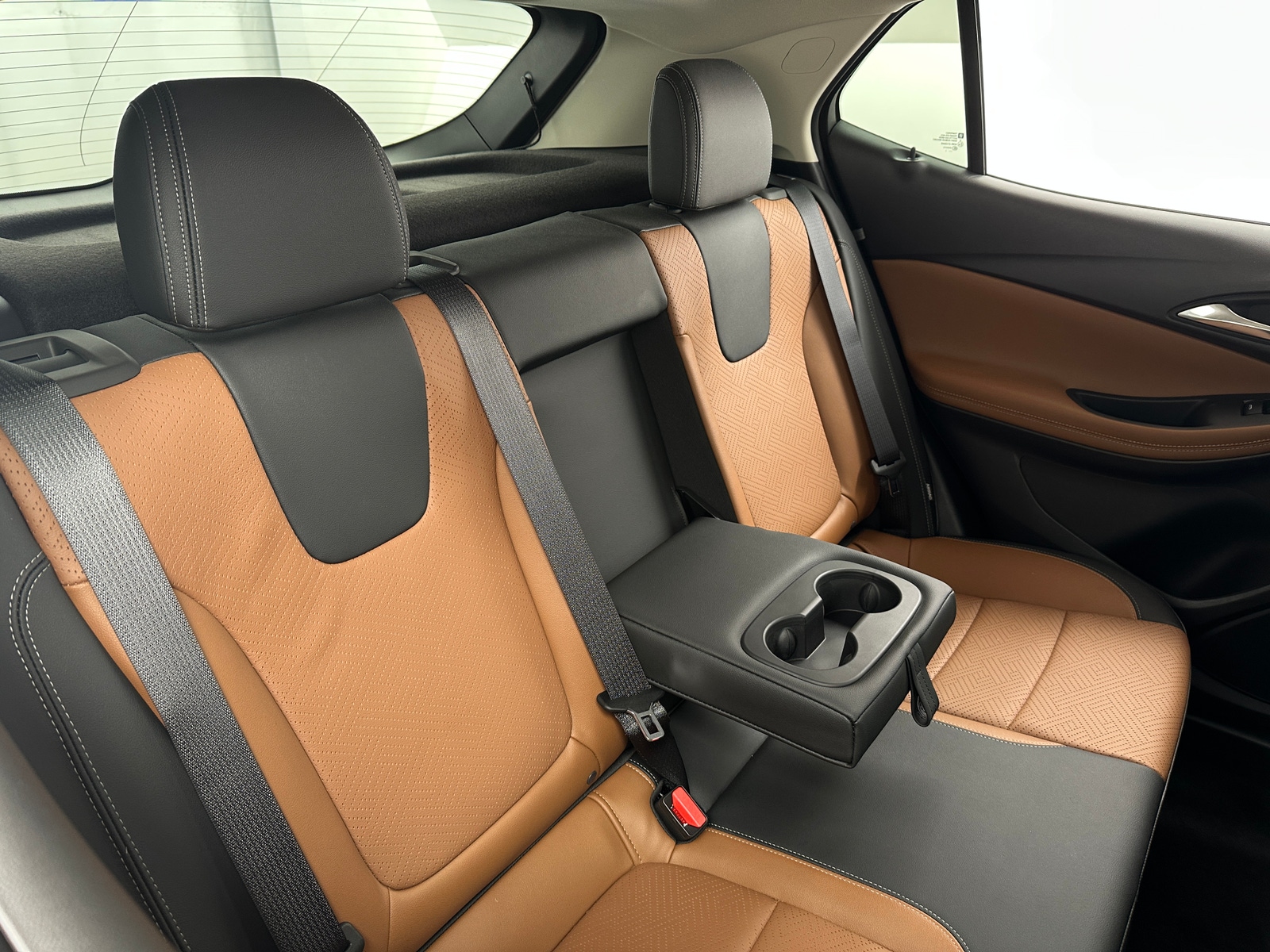 Thumbnail: 2022 Buick Encore GX - 5